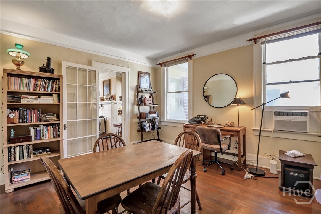 210 E 48th Street