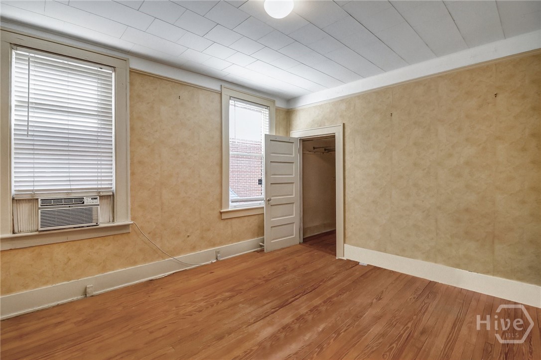 210 E 48th Street