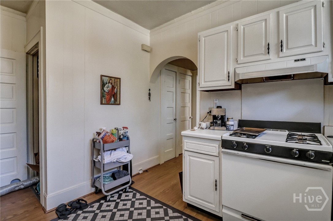 210 E 48th Street