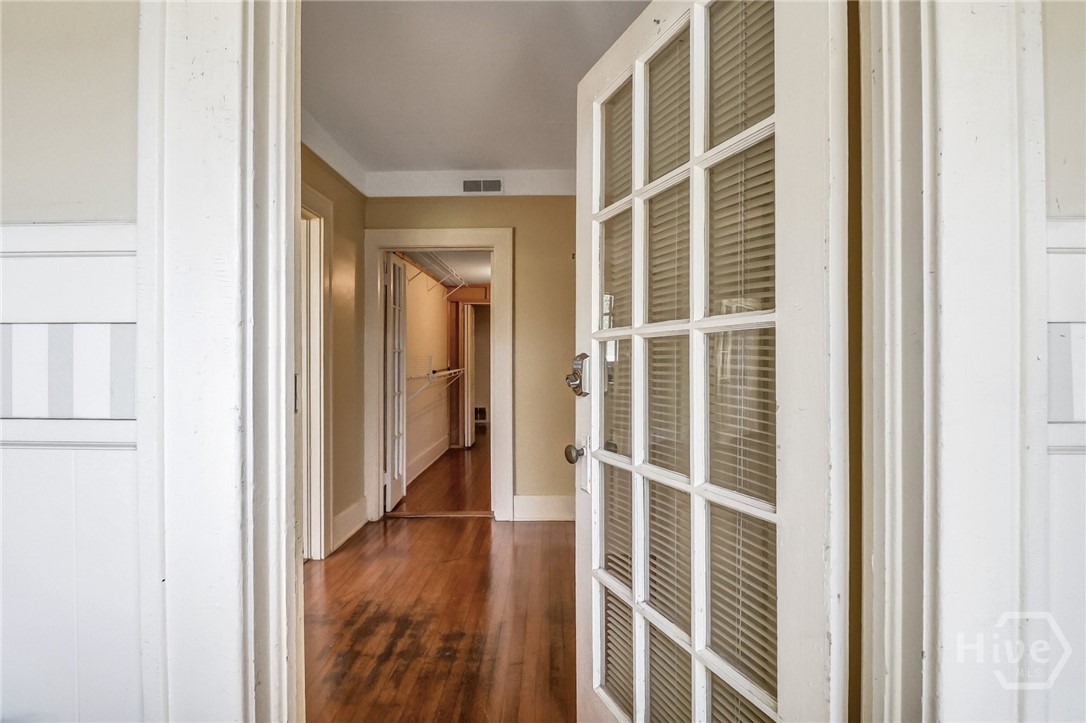 210 E 48th Street