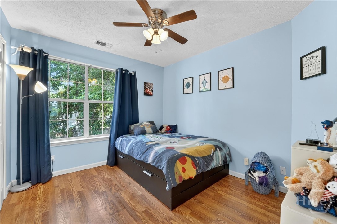 18 Angel Oaks Drive