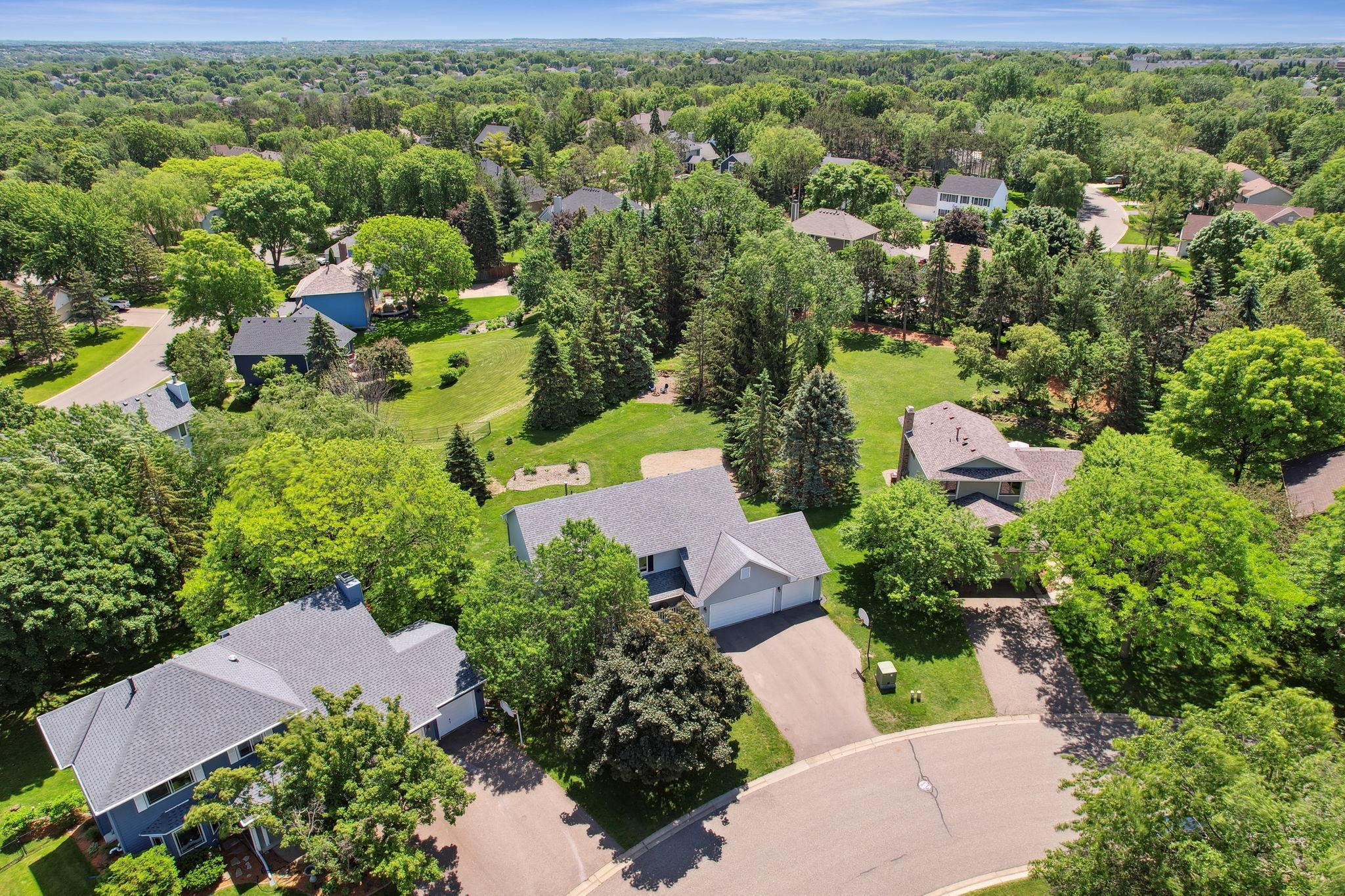 1443 Fallbrook Lane