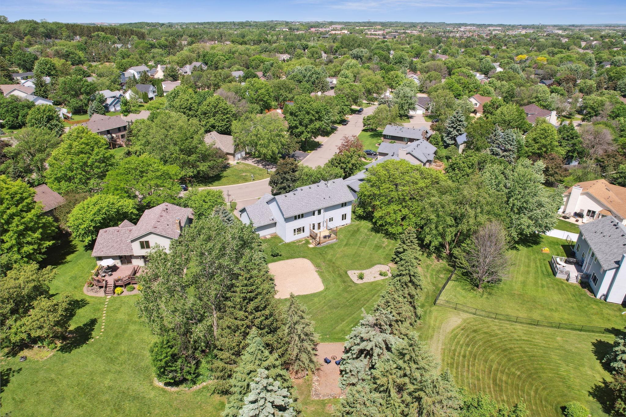 1443 Fallbrook Lane