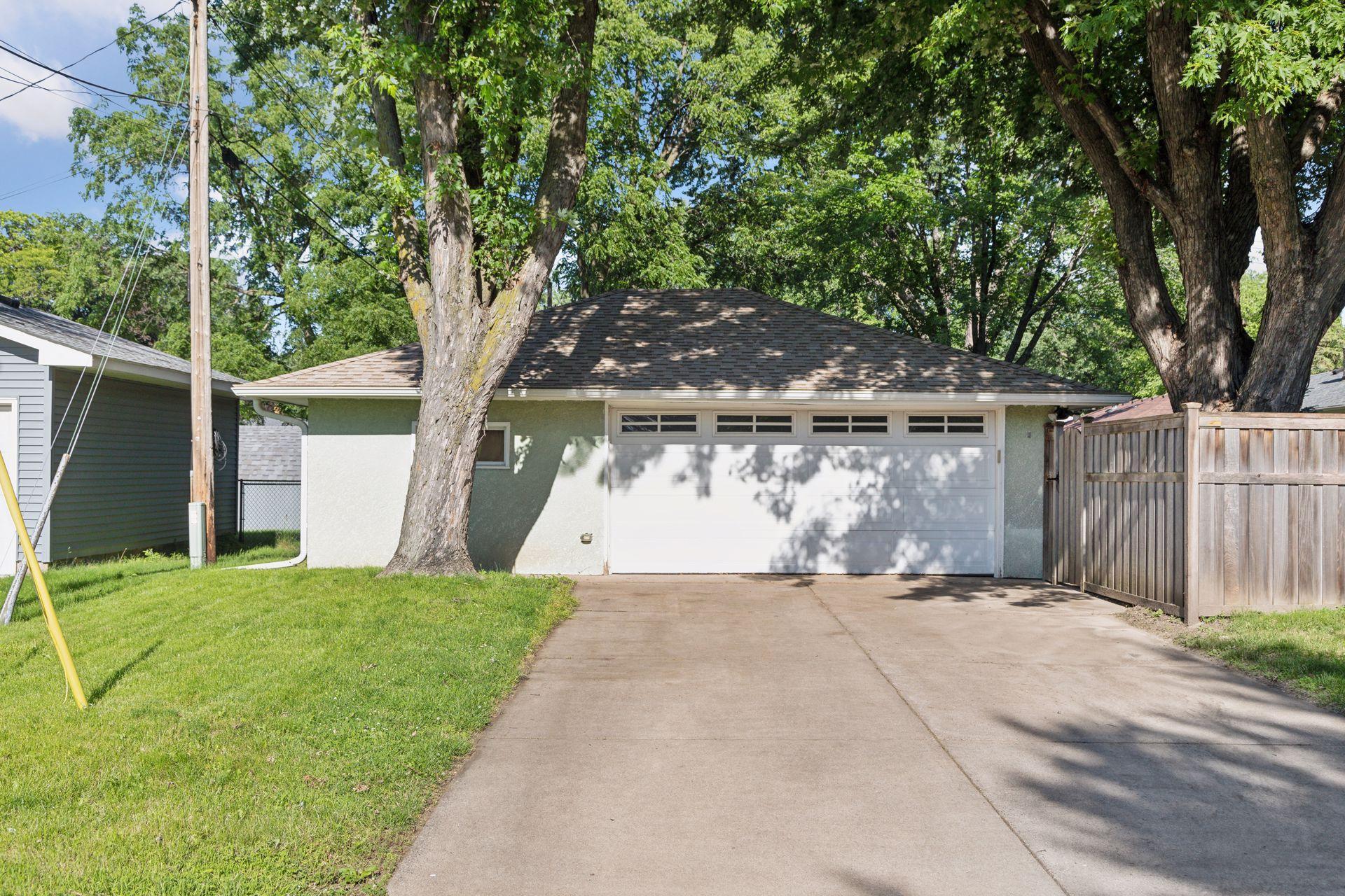 1031 Draper Avenue
