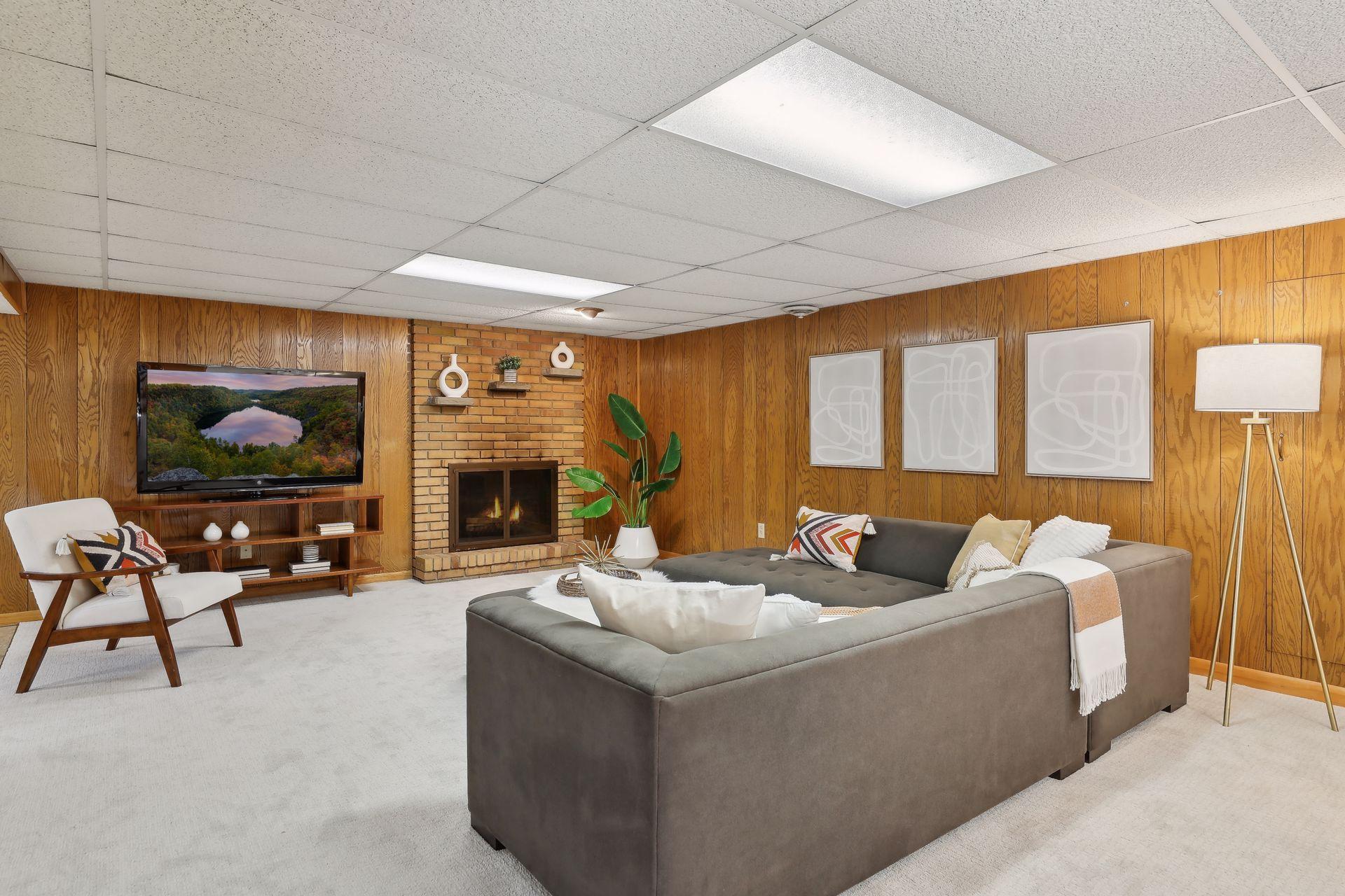 1031 Draper Avenue