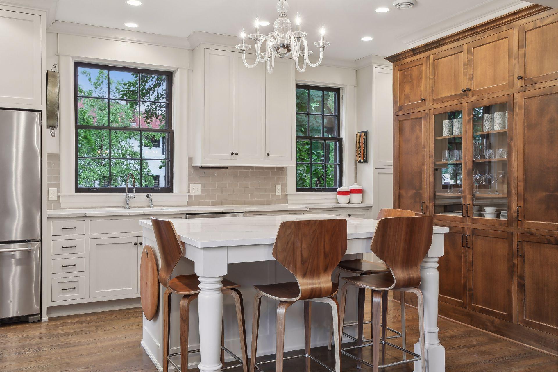 807 Ashland Avenue