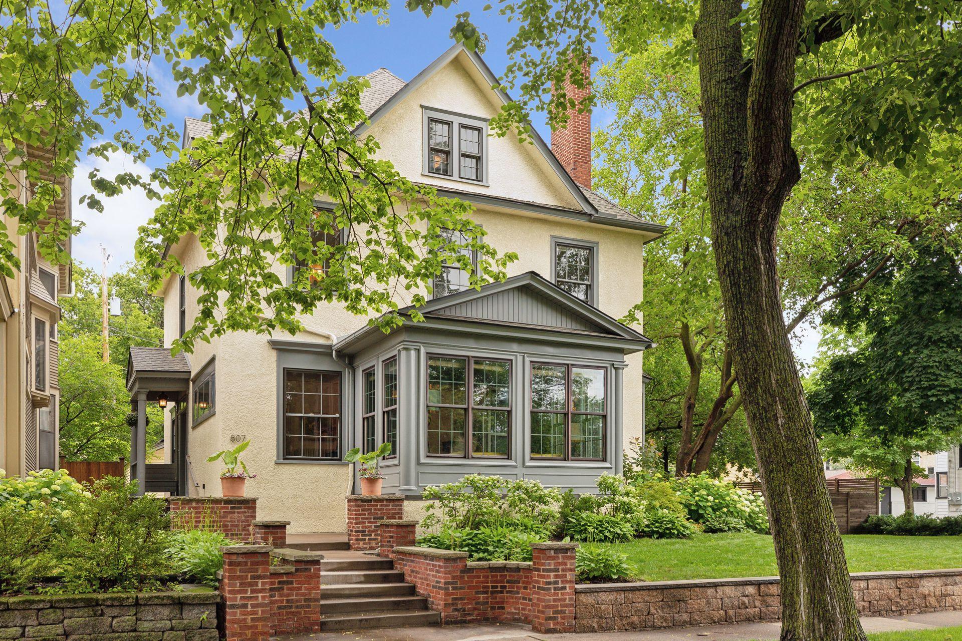 807 Ashland Avenue