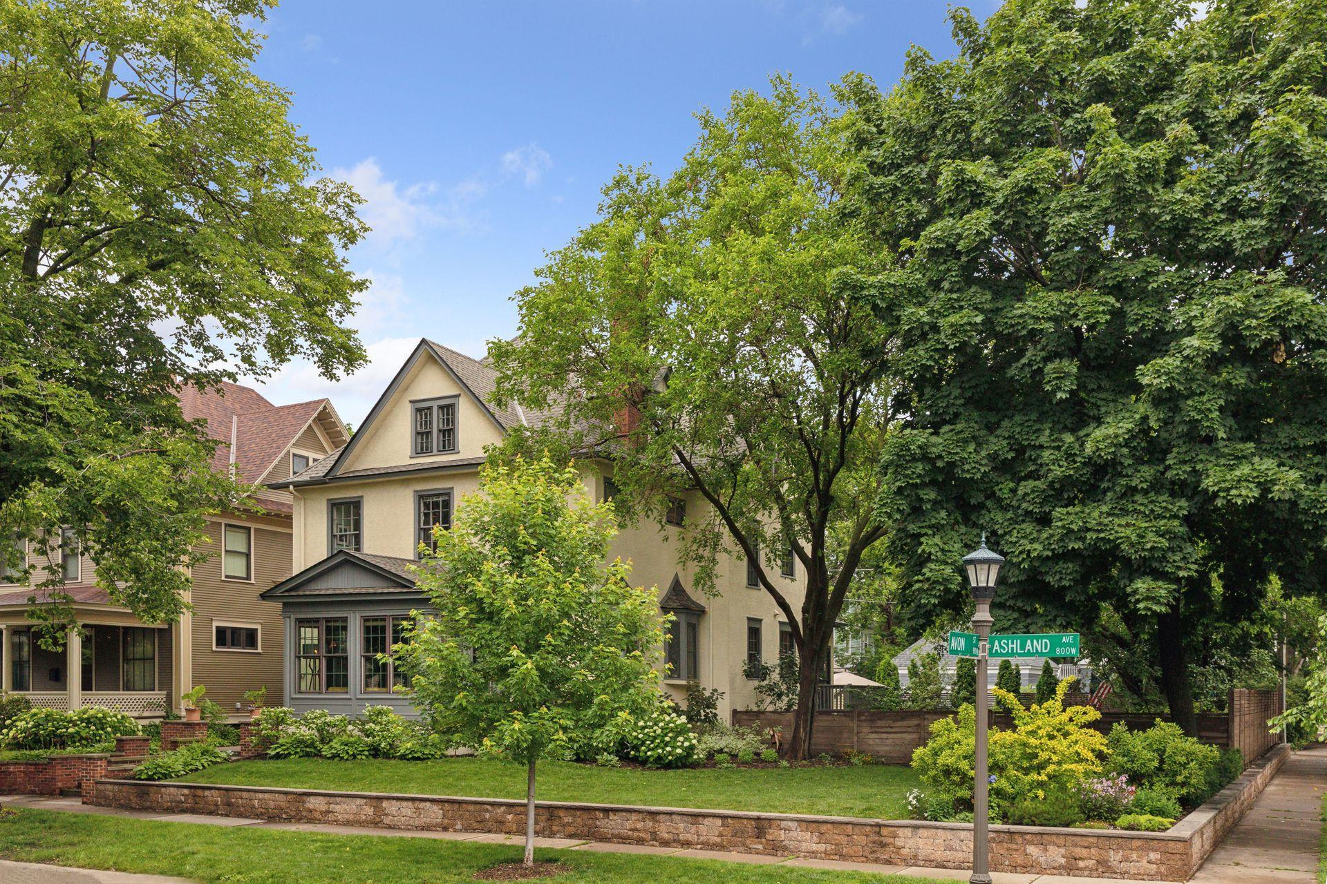 807 Ashland Avenue