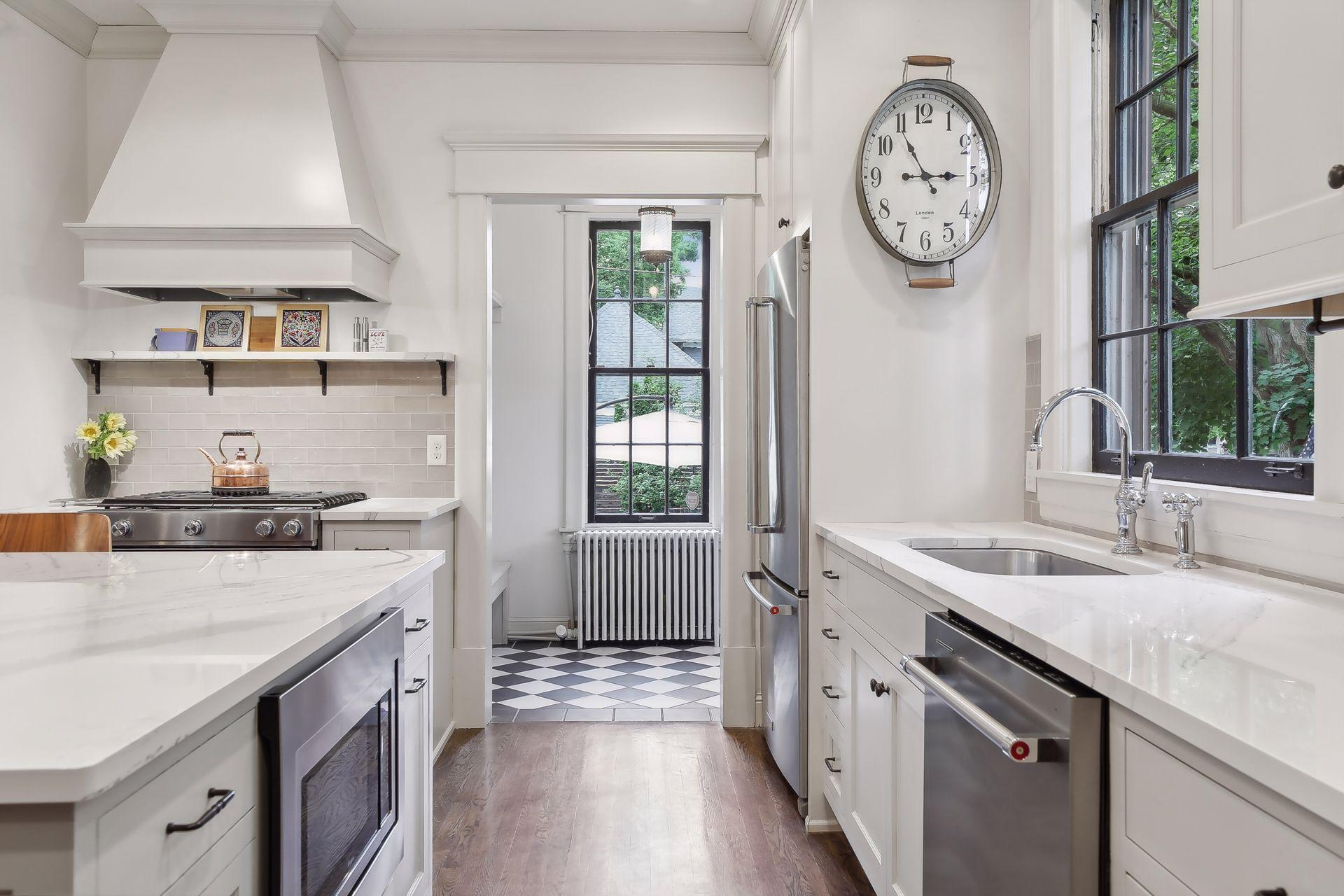 807 Ashland Avenue