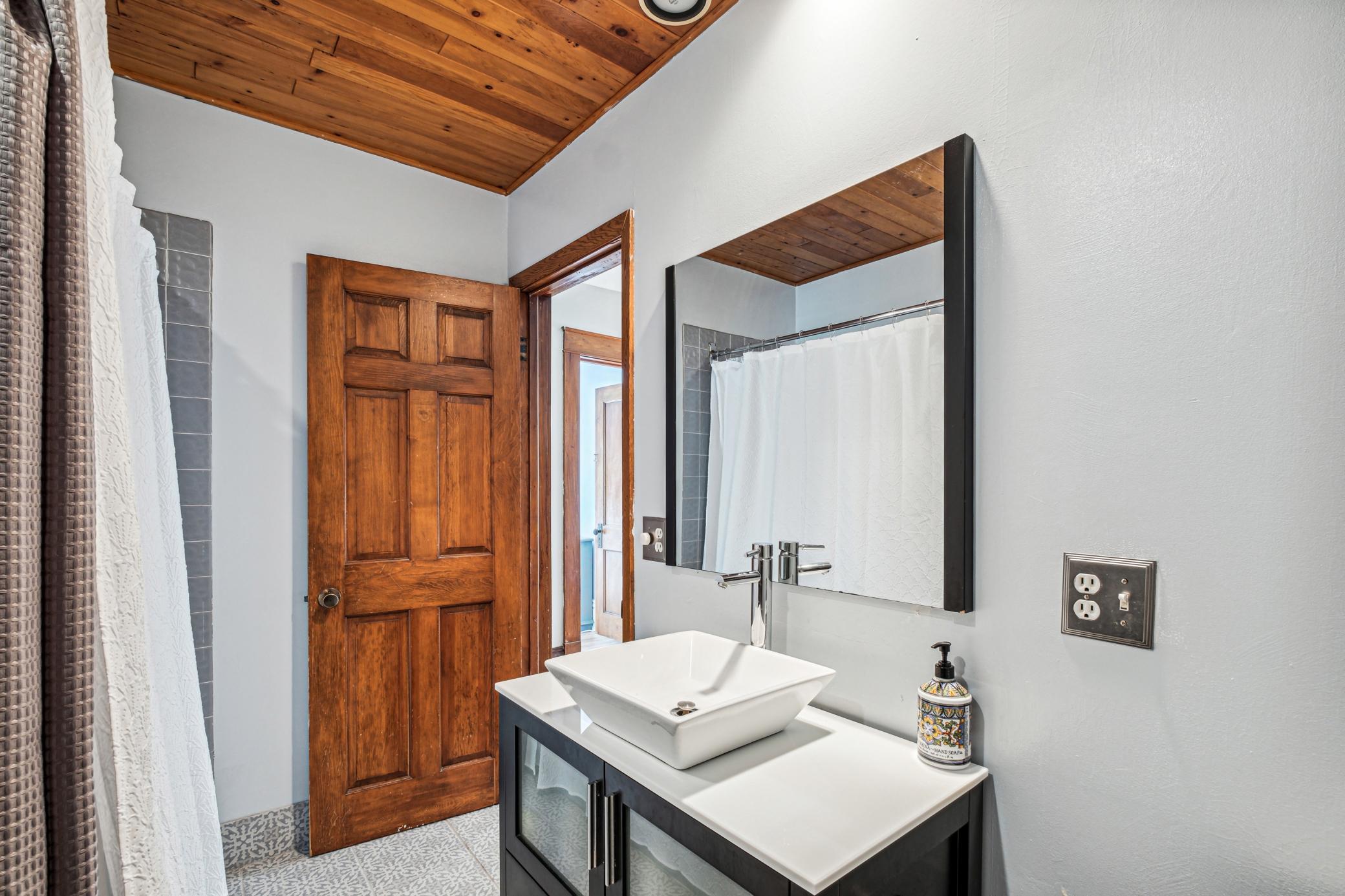 3640 Bryant Avenue S