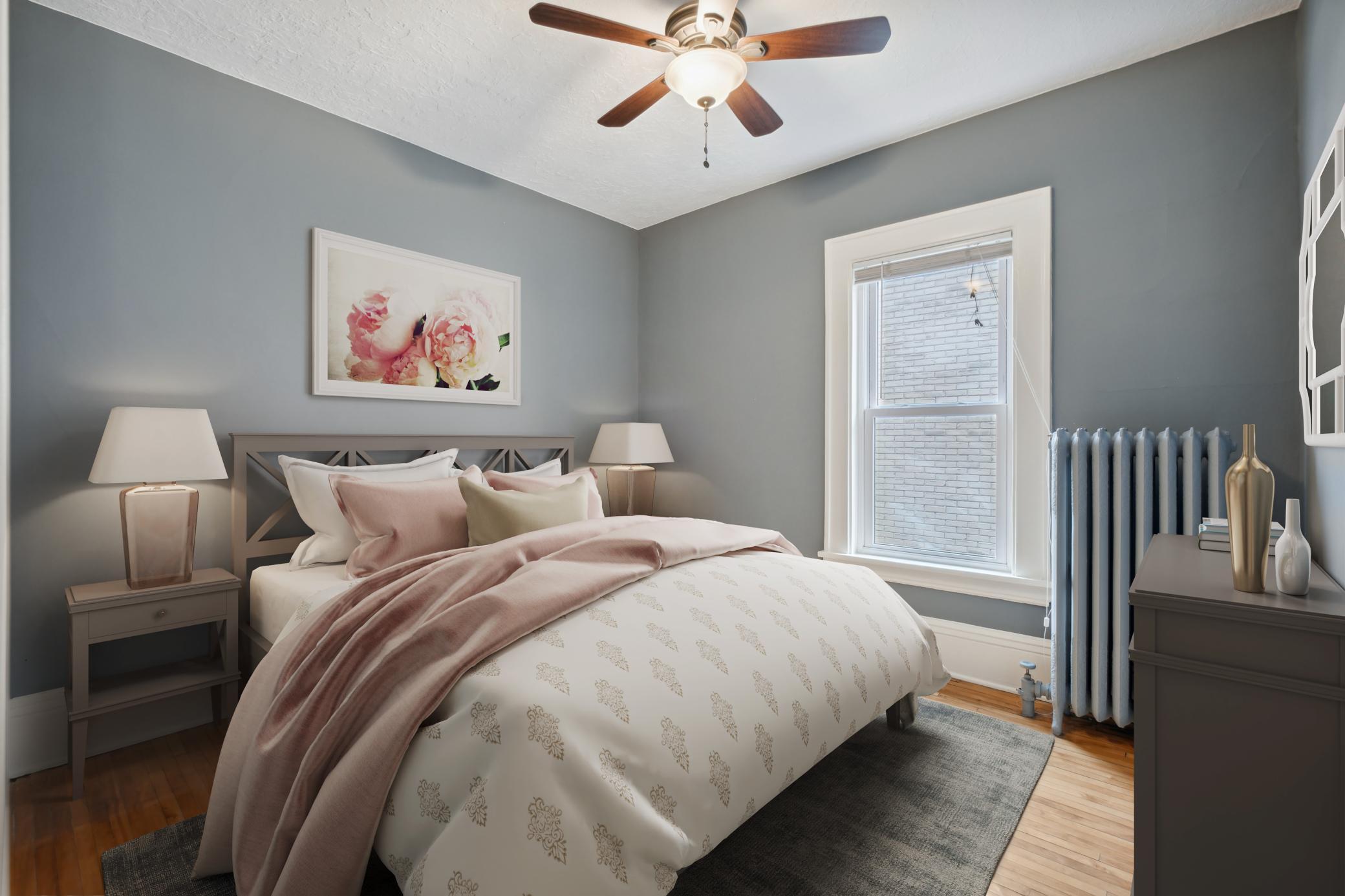 1828 Clinton Avenue Unit: 4