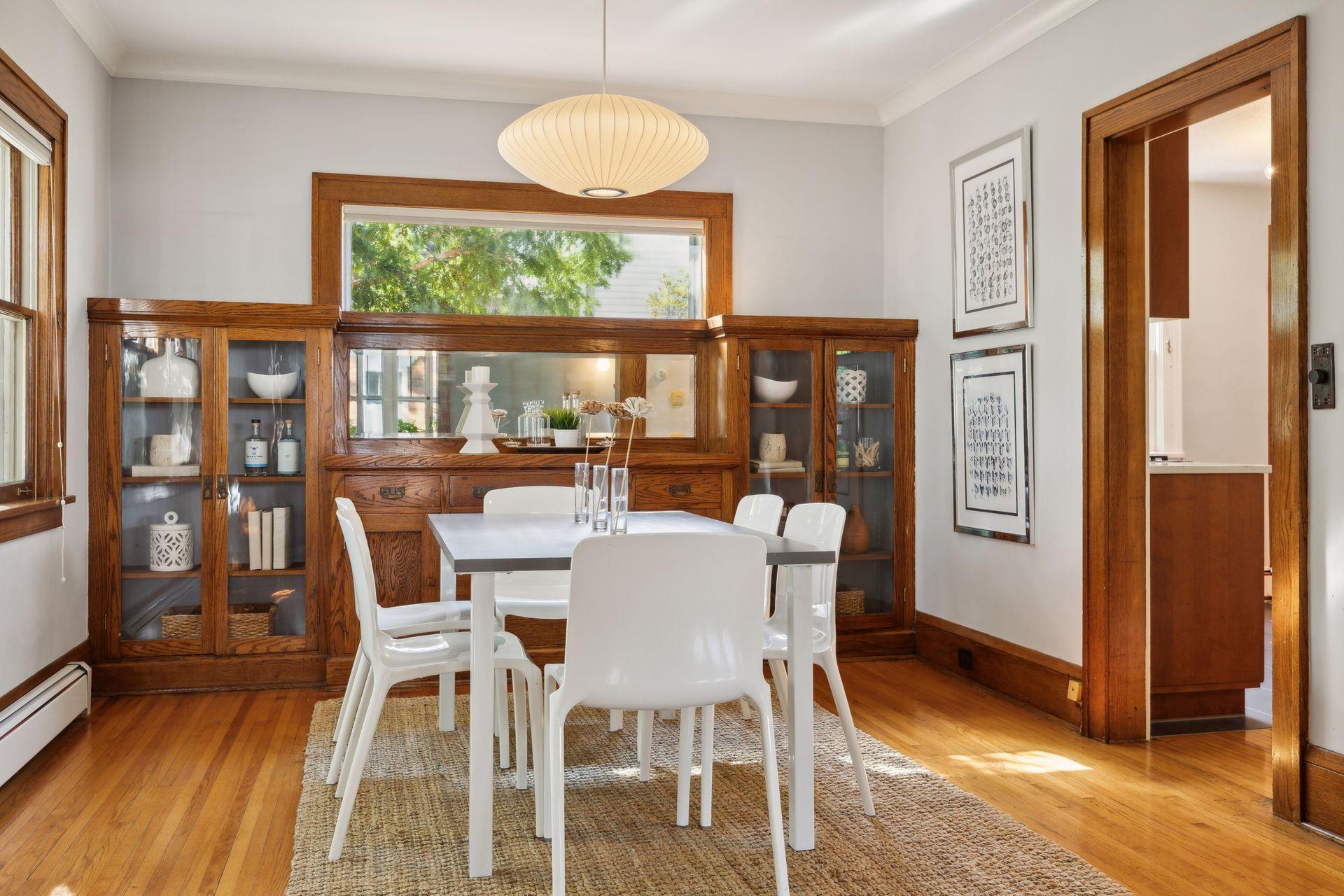 810 W 39th Street