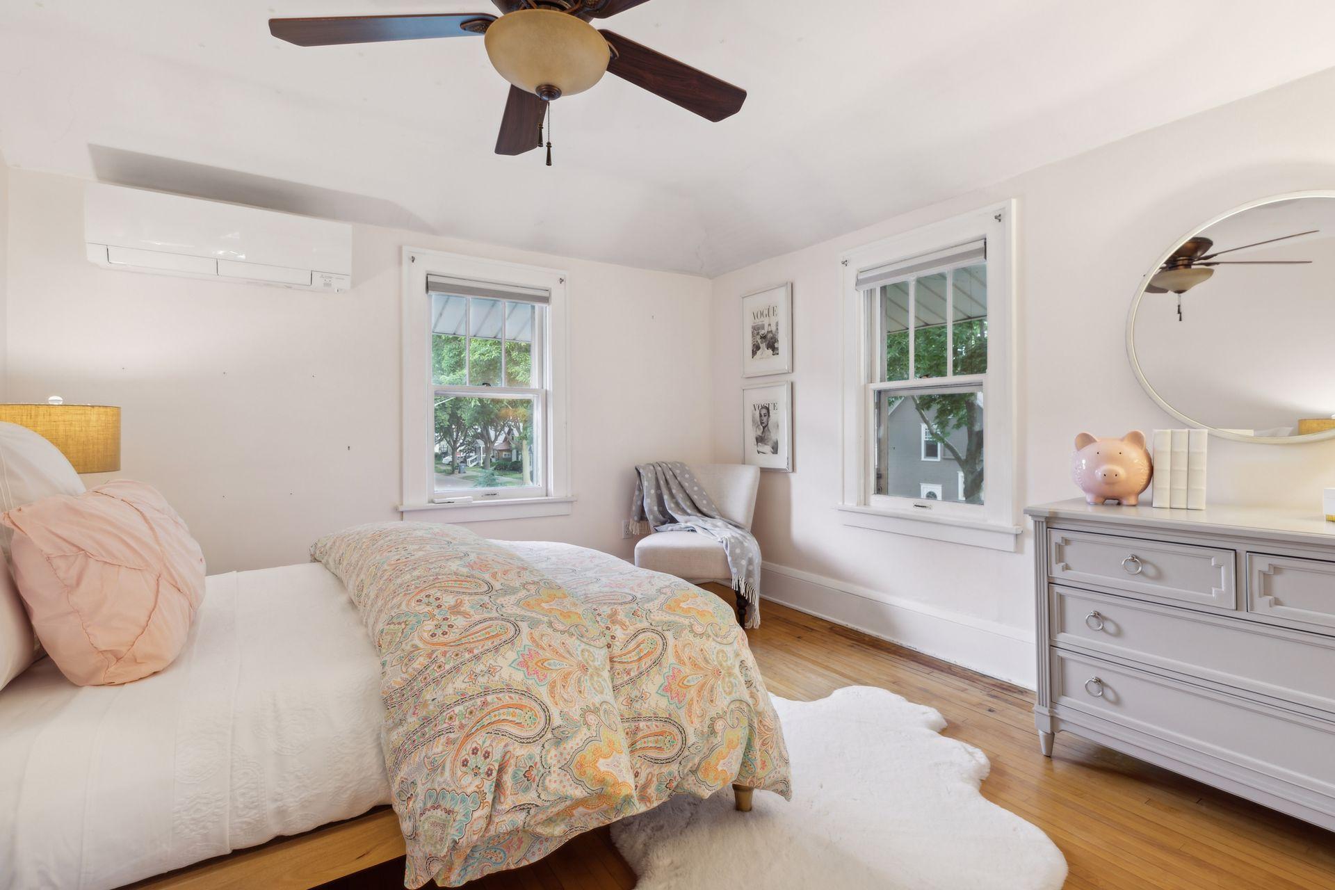 810 W 39th Street