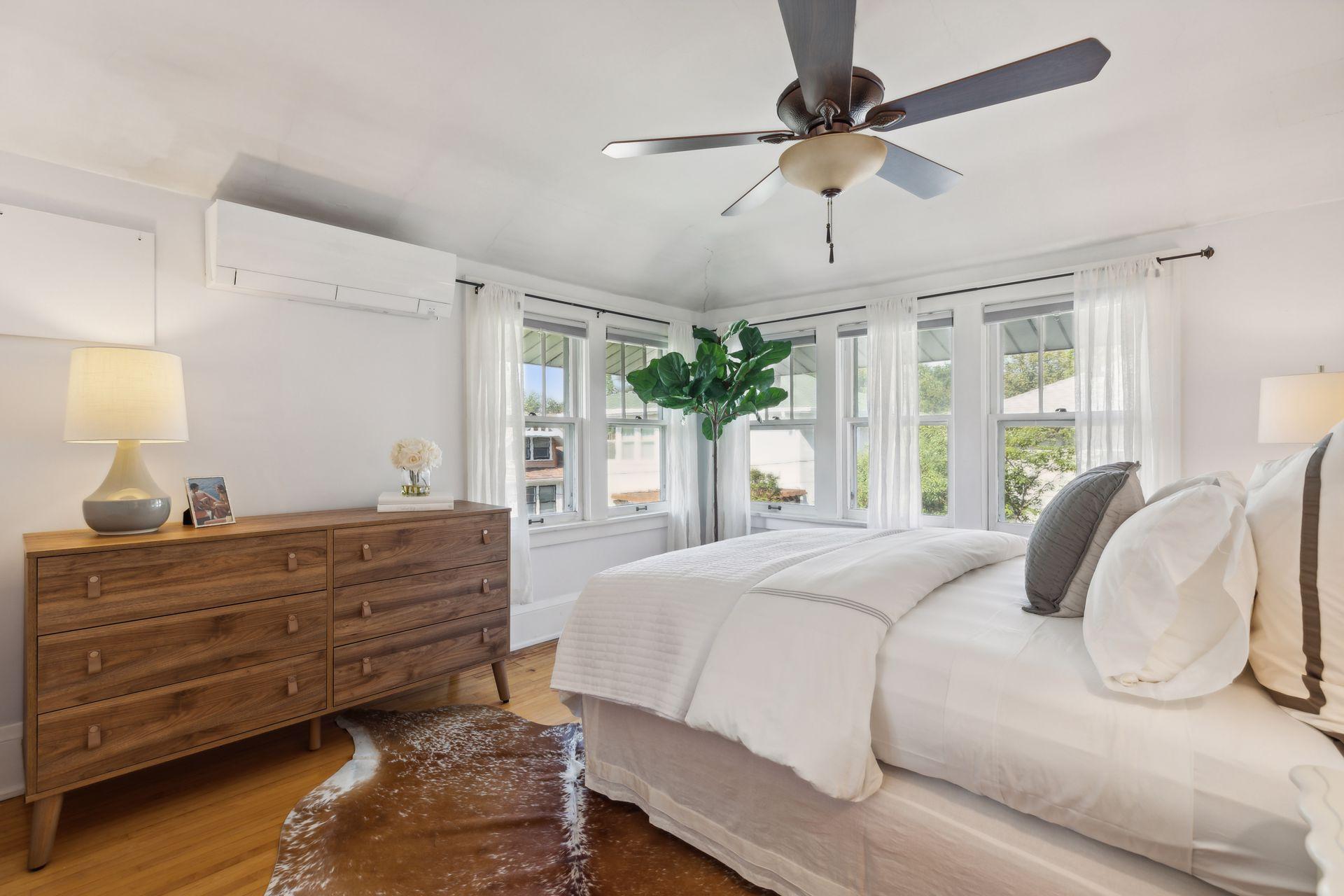 810 W 39th Street