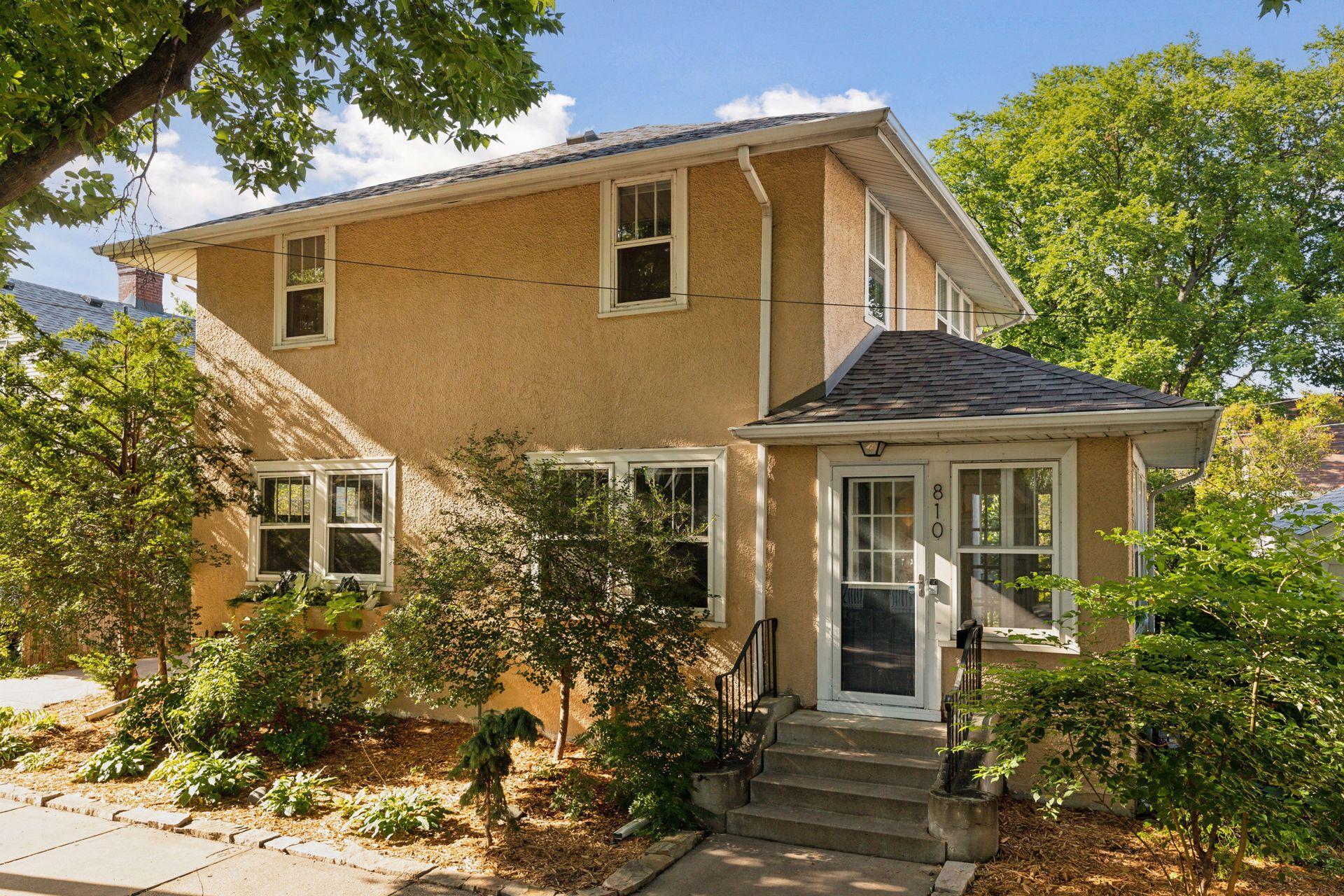810 W 39th Street
