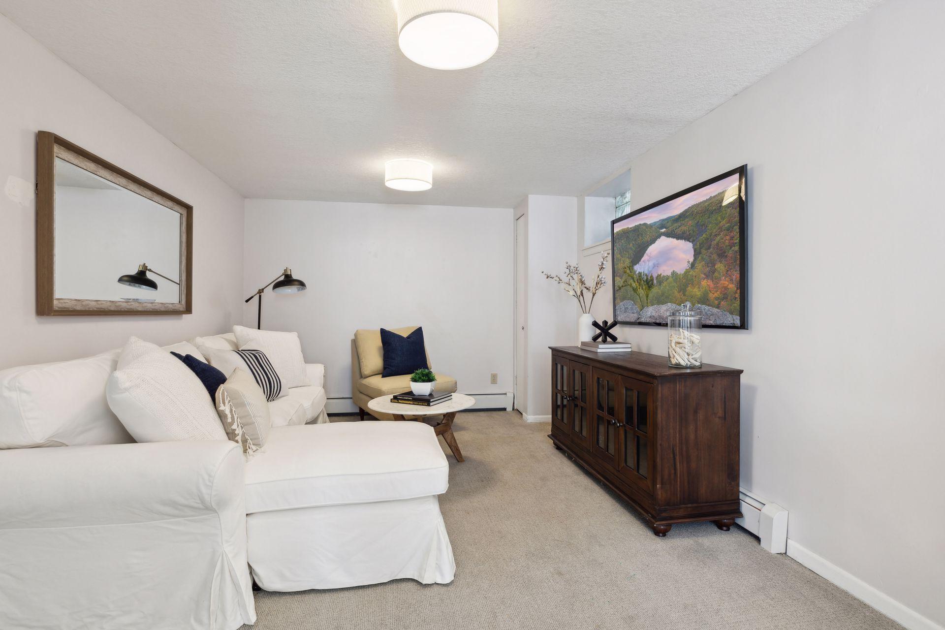 810 W 39th Street