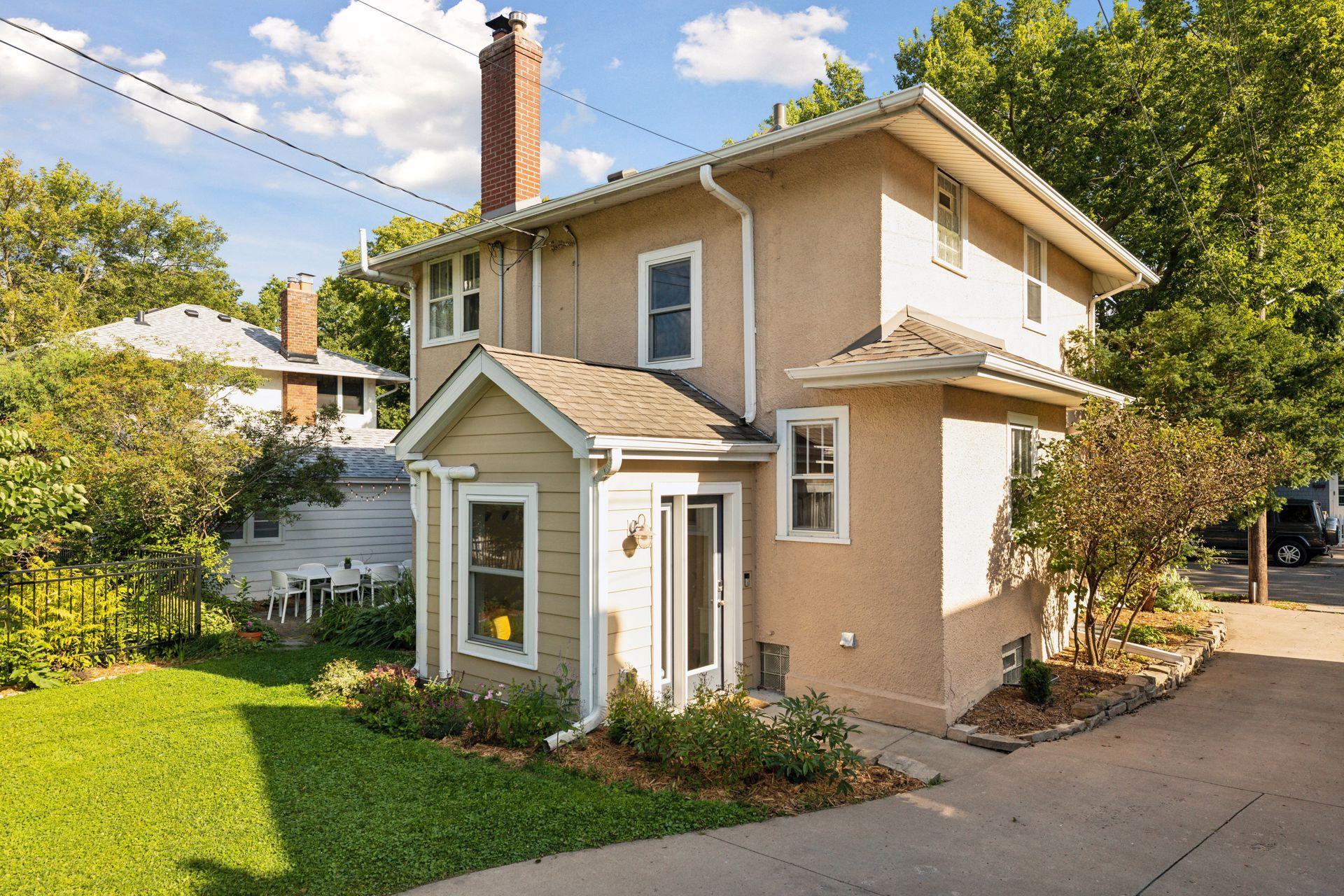 810 W 39th Street