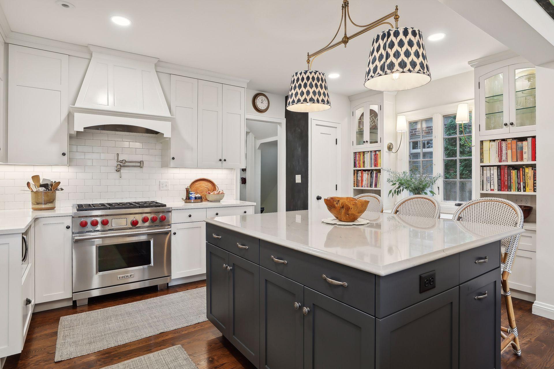 1798 Pinehurst Avenue