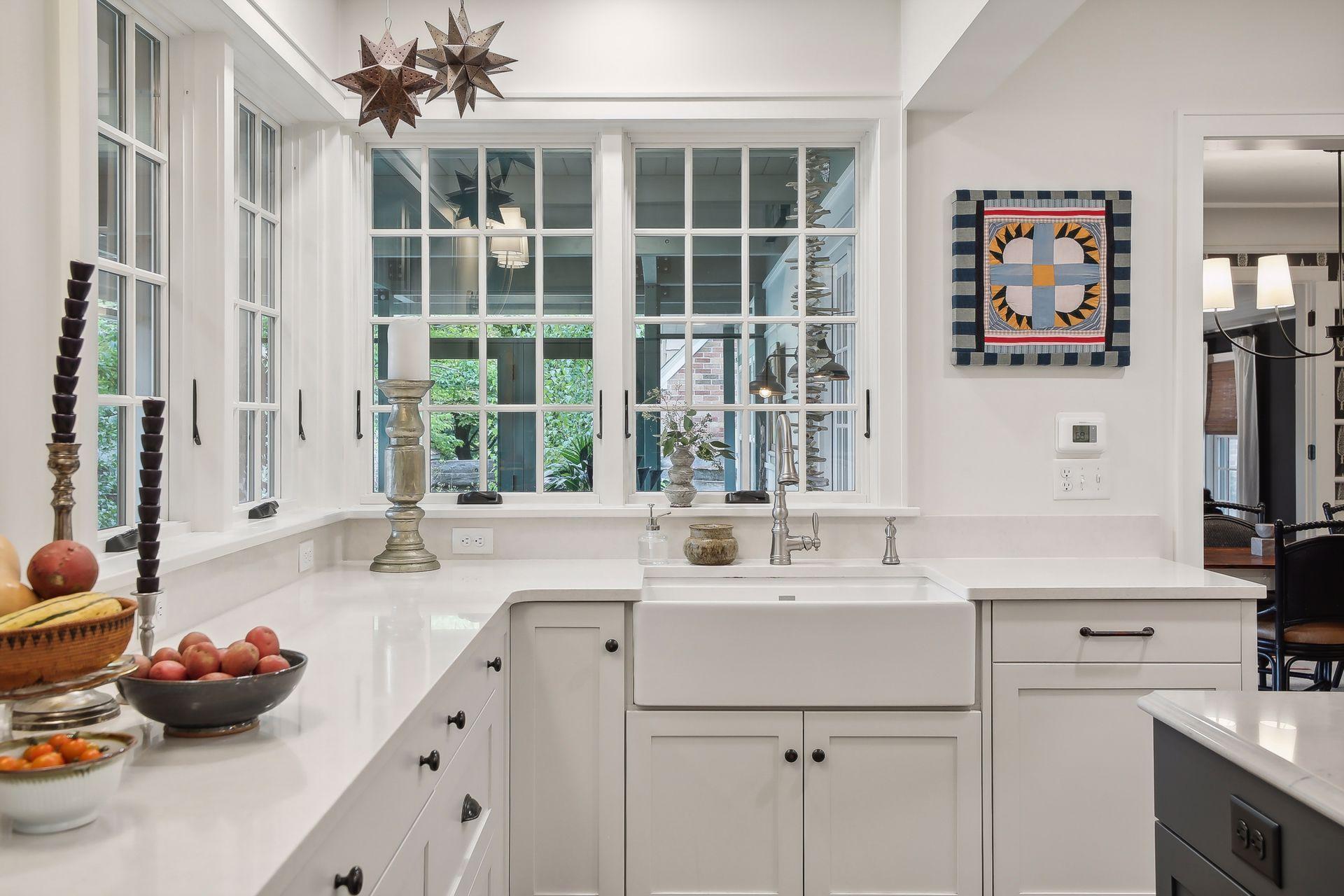 1798 Pinehurst Avenue