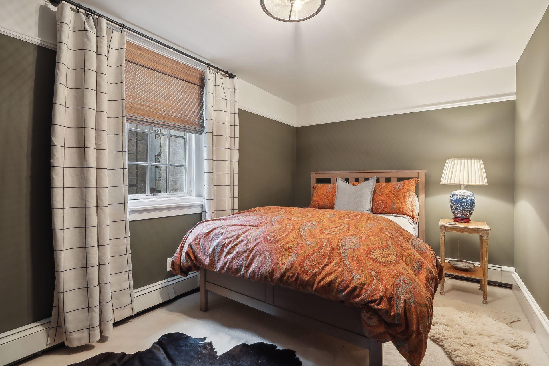 1798 Pinehurst Avenue