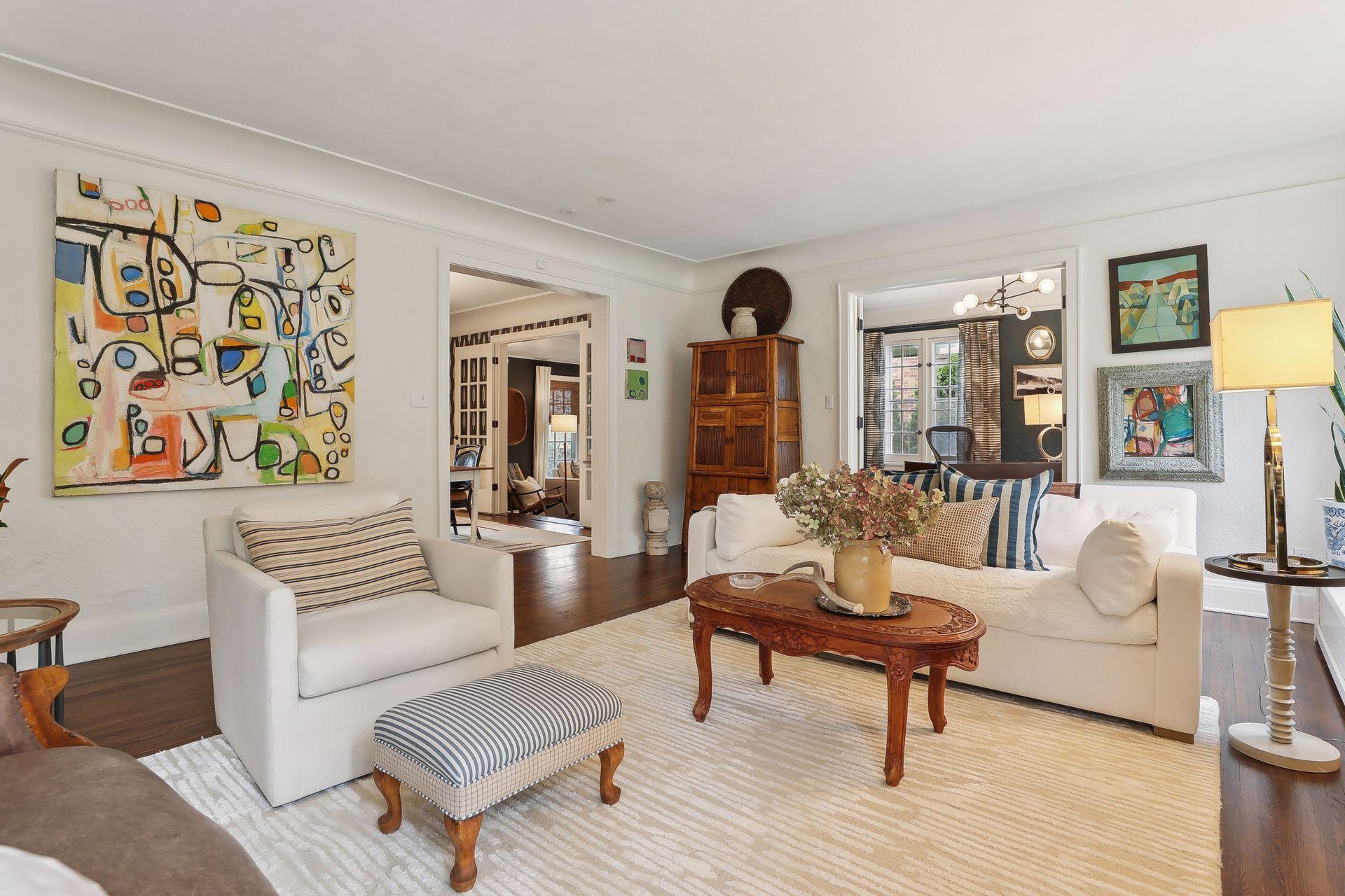 1798 Pinehurst Avenue