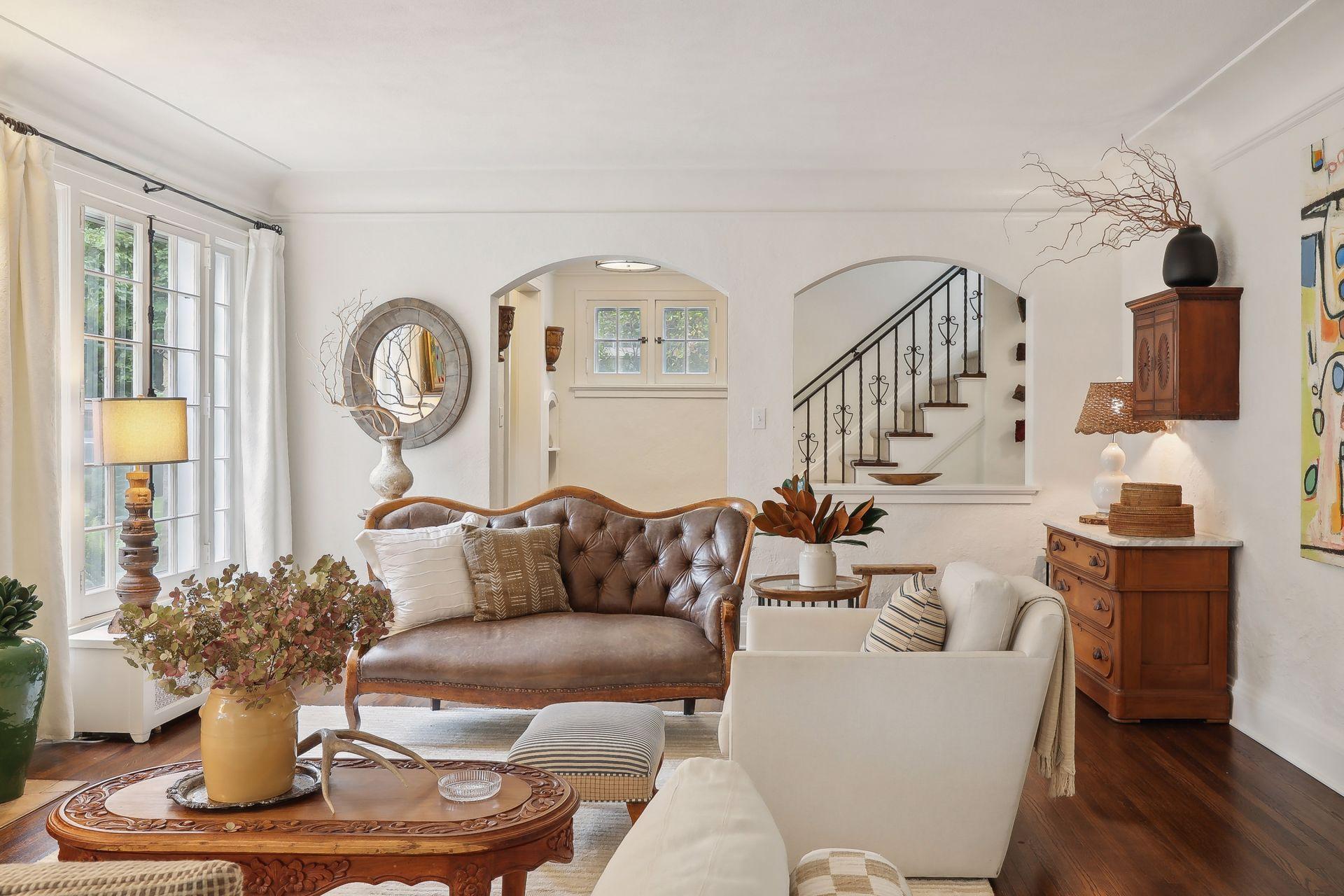 1798 Pinehurst Avenue