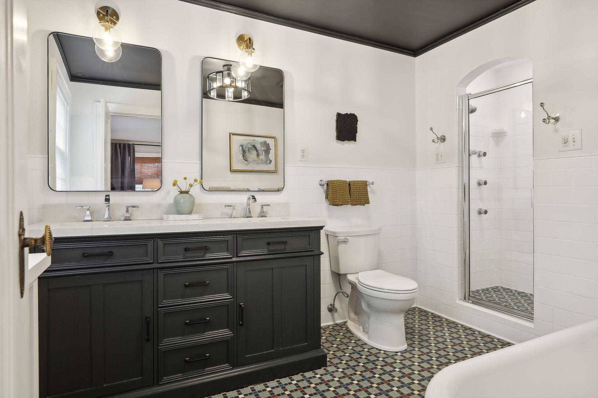 1798 Pinehurst Avenue