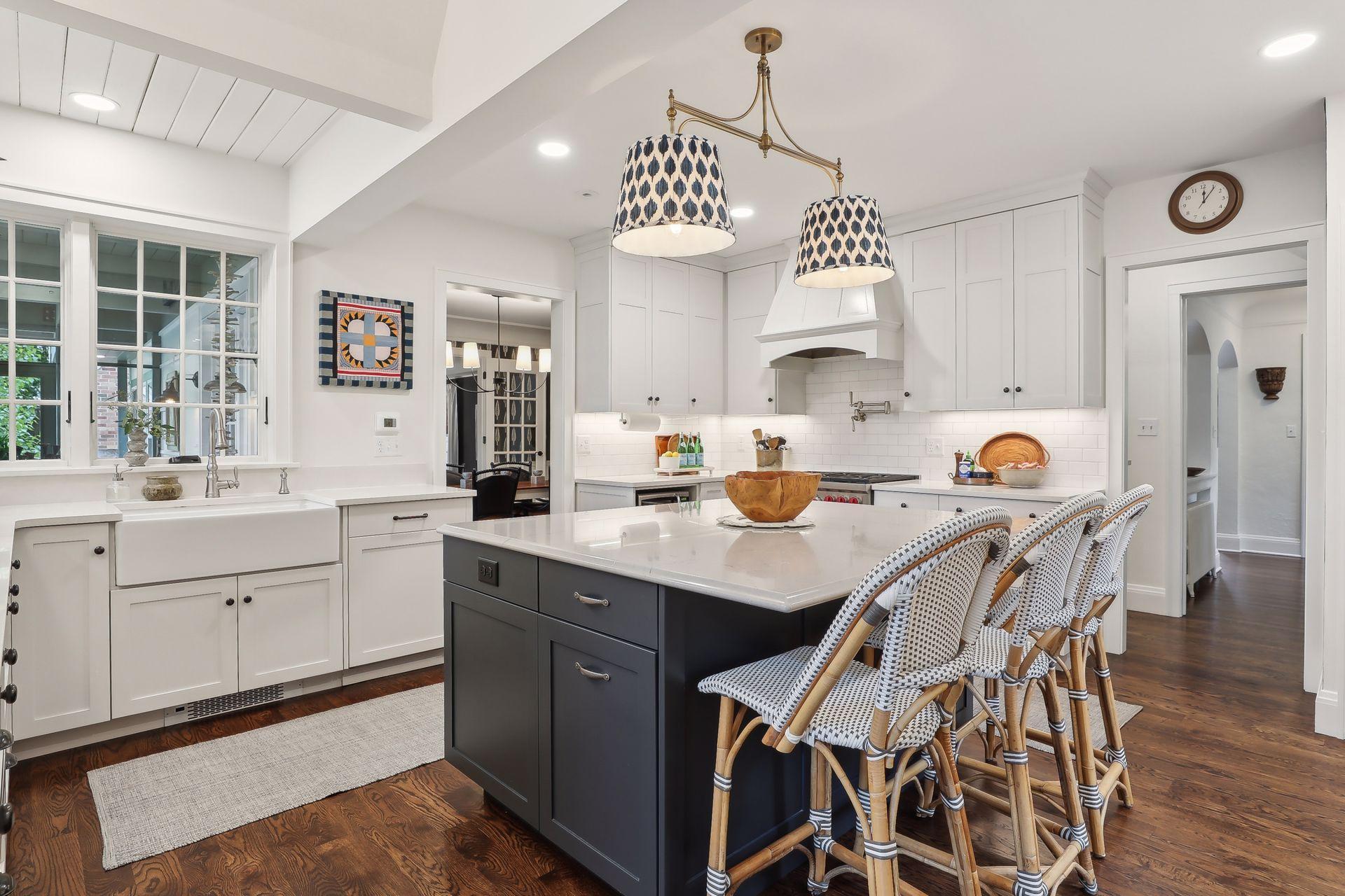 1798 Pinehurst Avenue