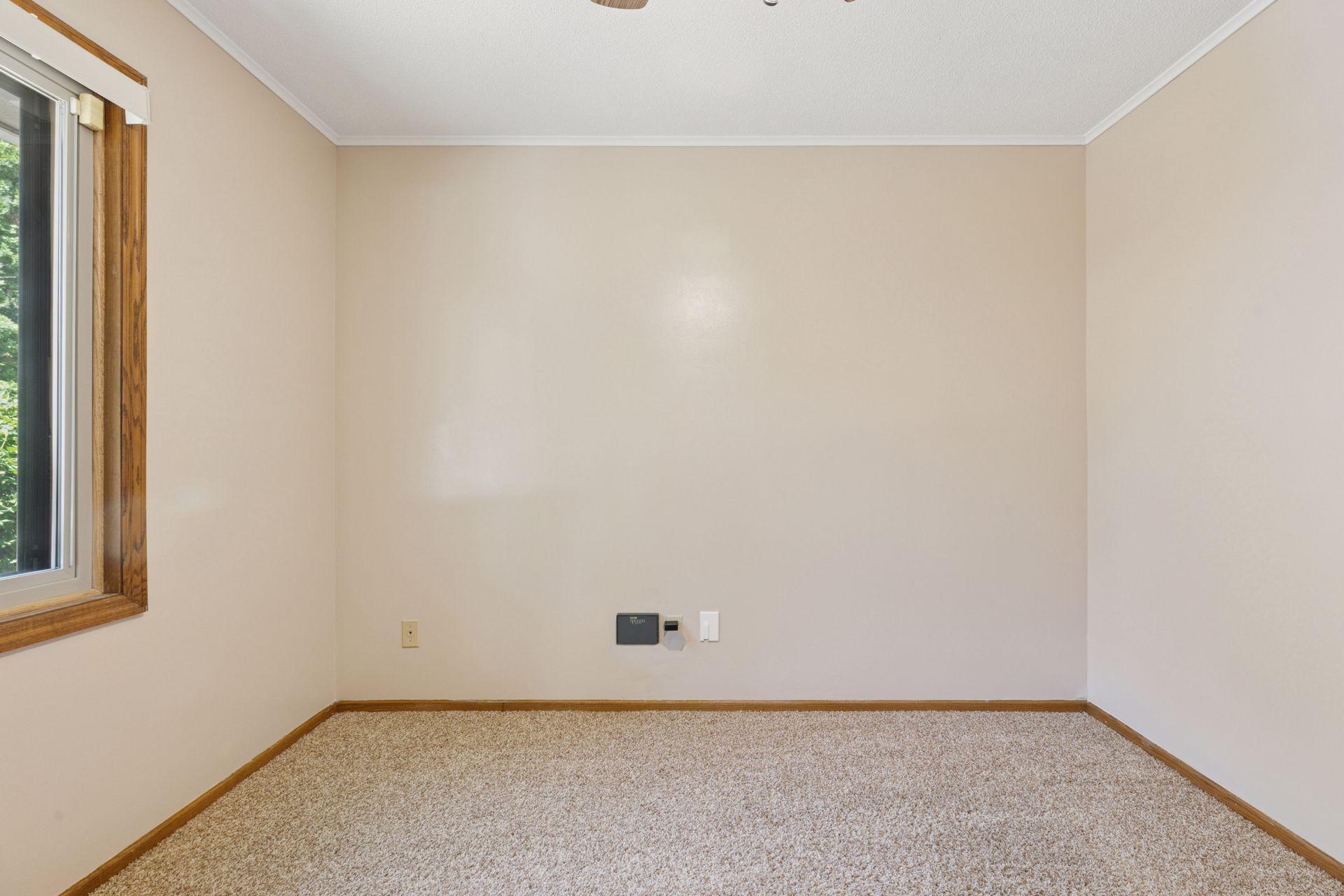 11027 Xylon Avenue N