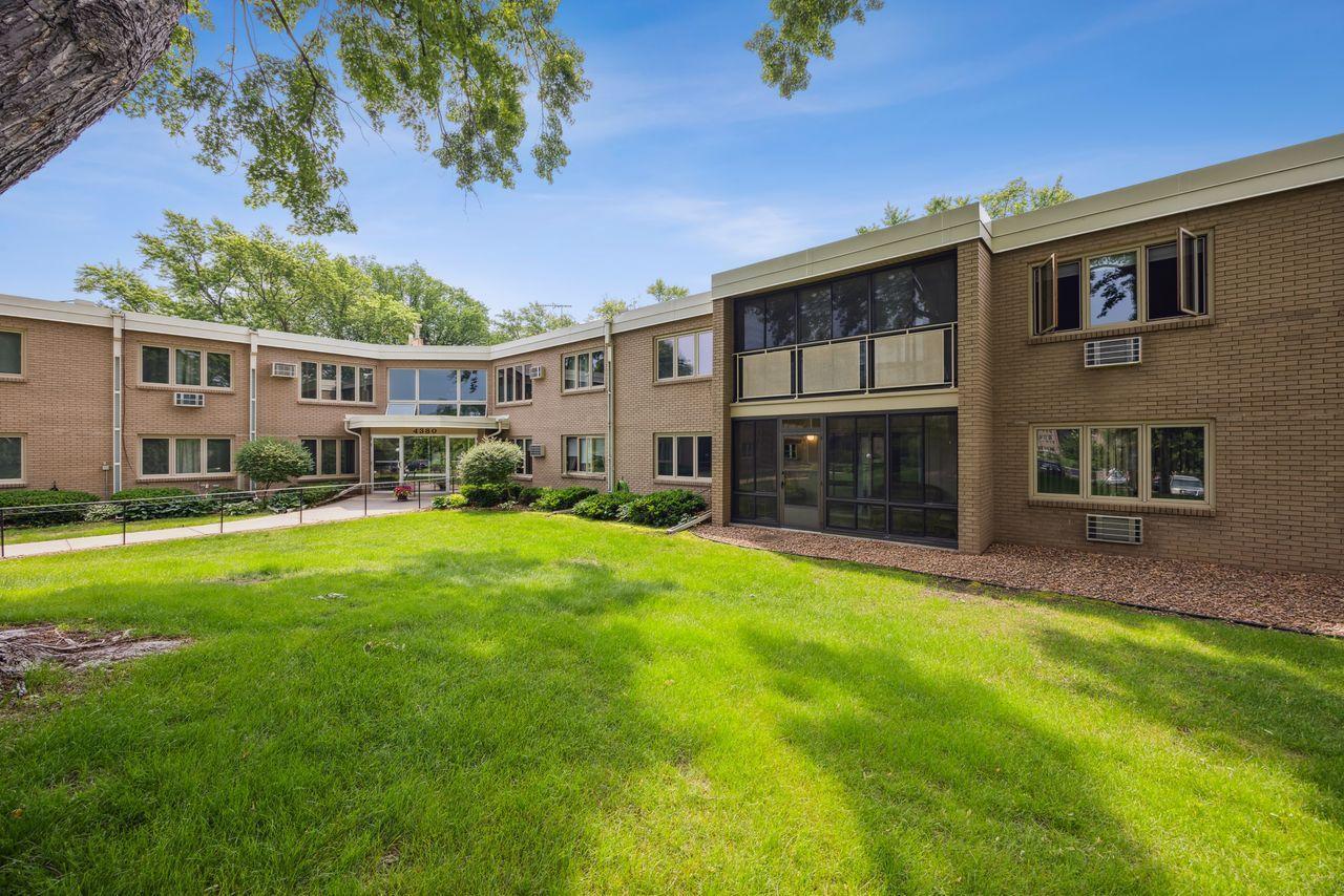 4380 Brookside Court Unit: 116