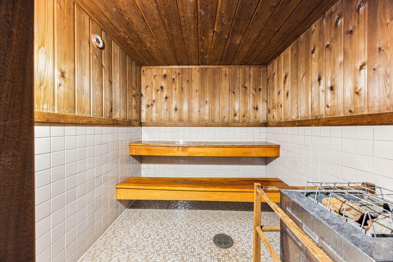 4380 Brookside Court Unit: 116