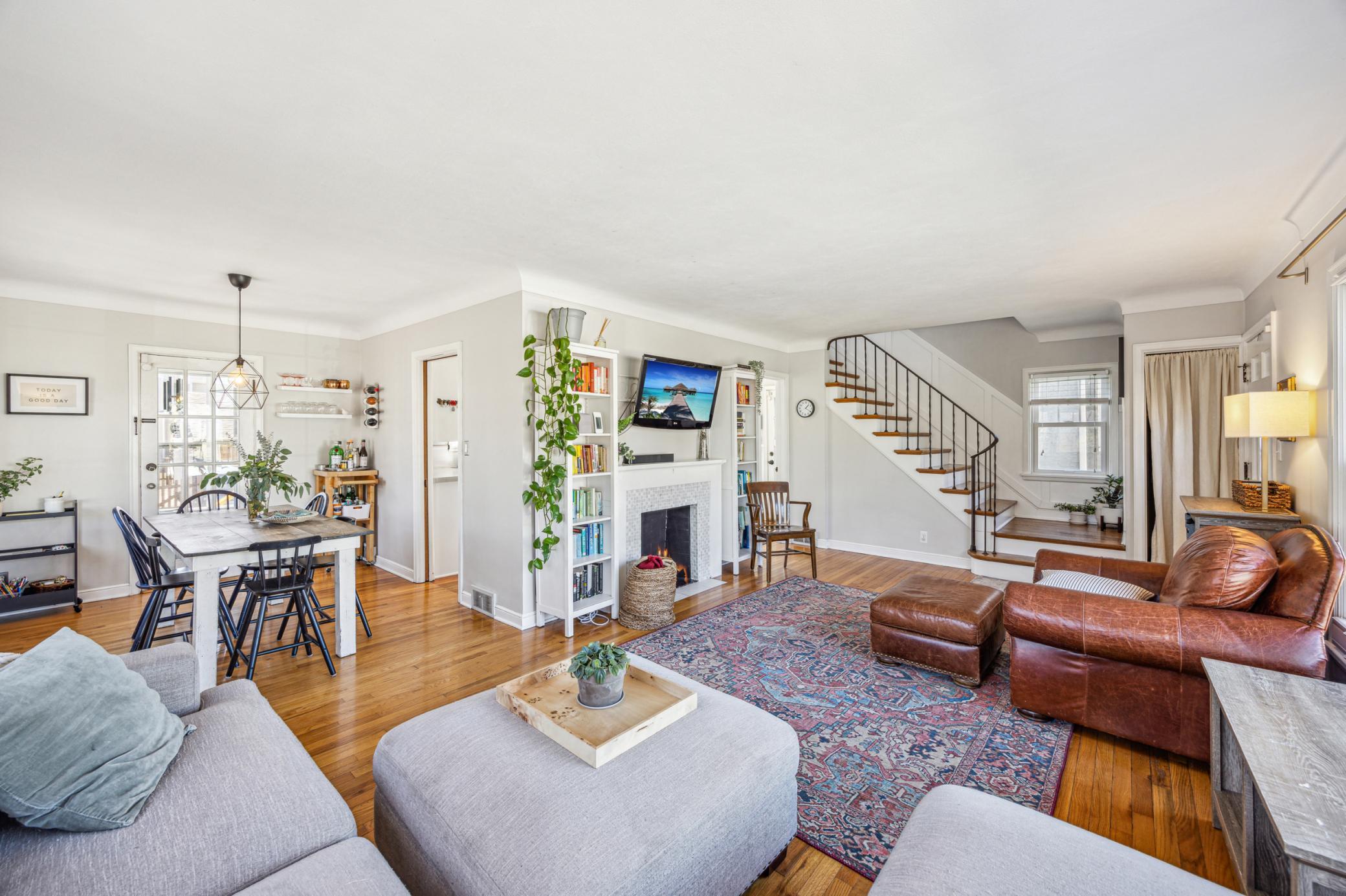 1400 Eleanor Avenue