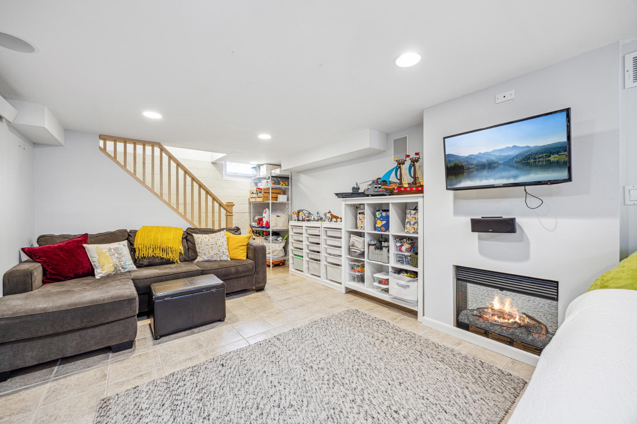 1400 Eleanor Avenue