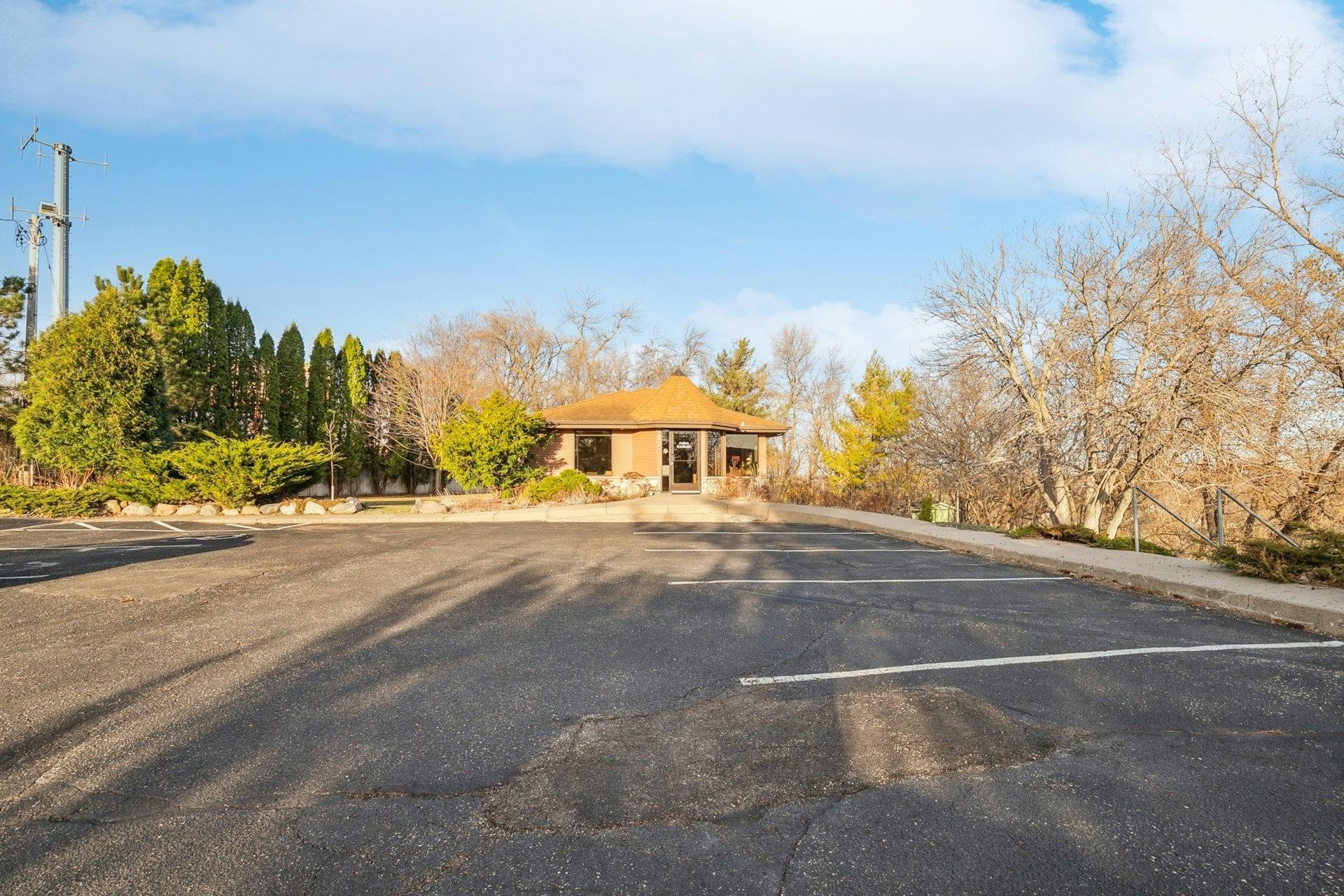 4141 Old Sibley Memorial Highway