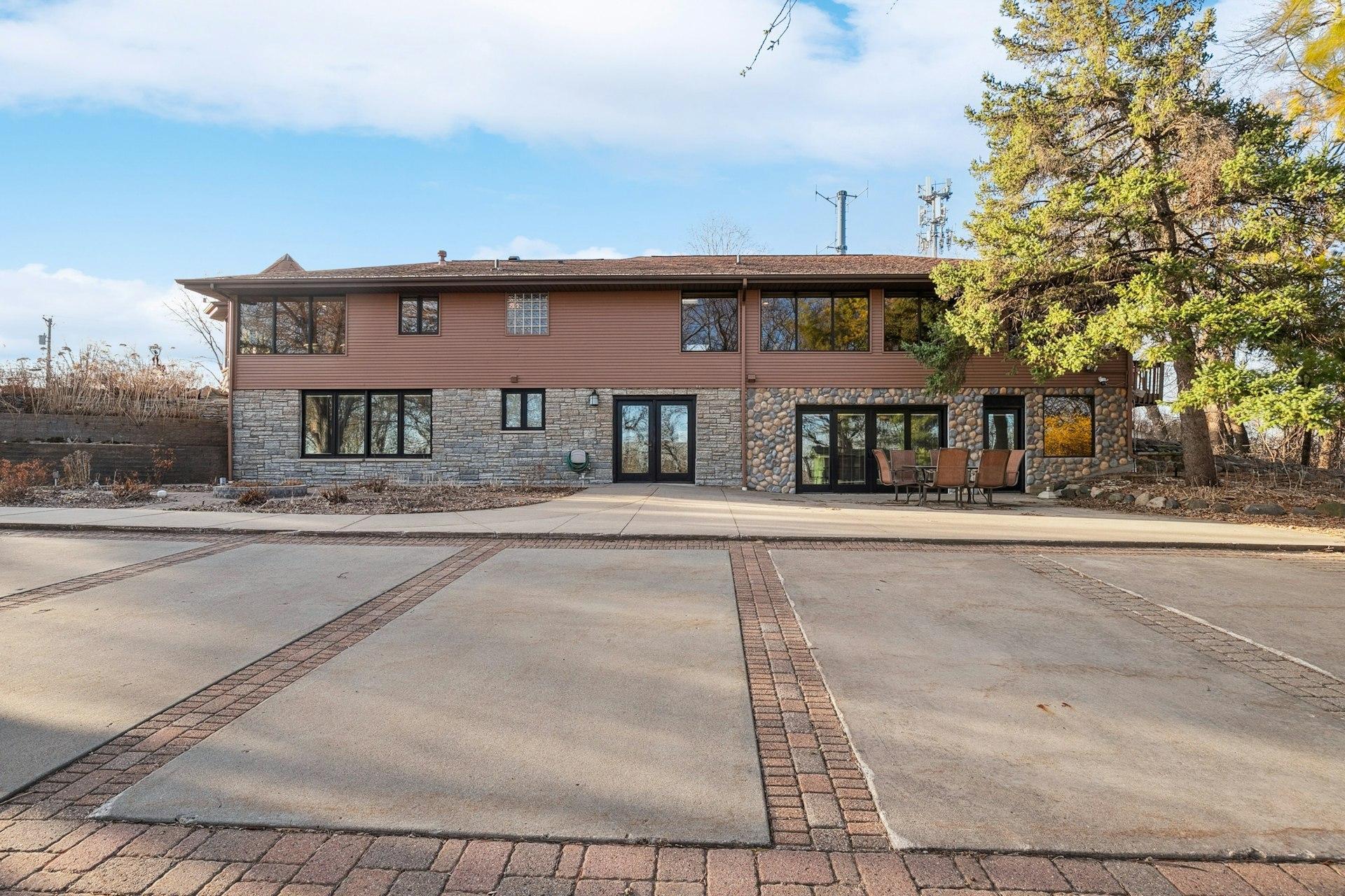 4141 Old Sibley Memorial Highway