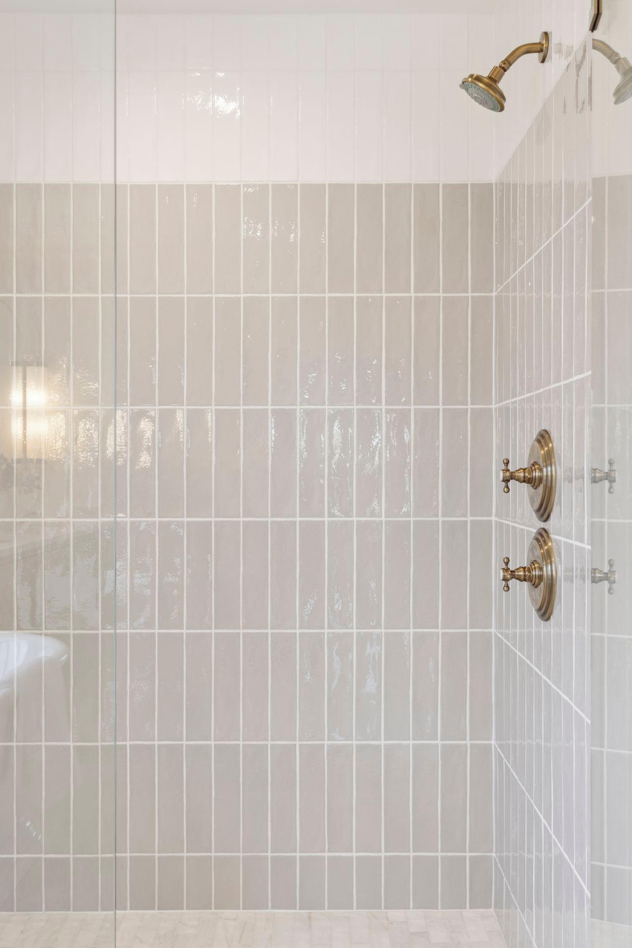 956 Mississippi River Boulevard S