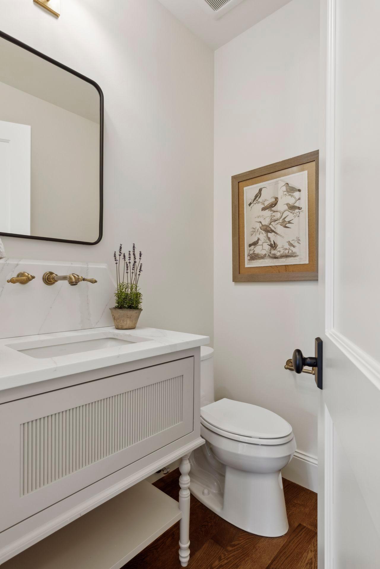 956 Mississippi River Boulevard S