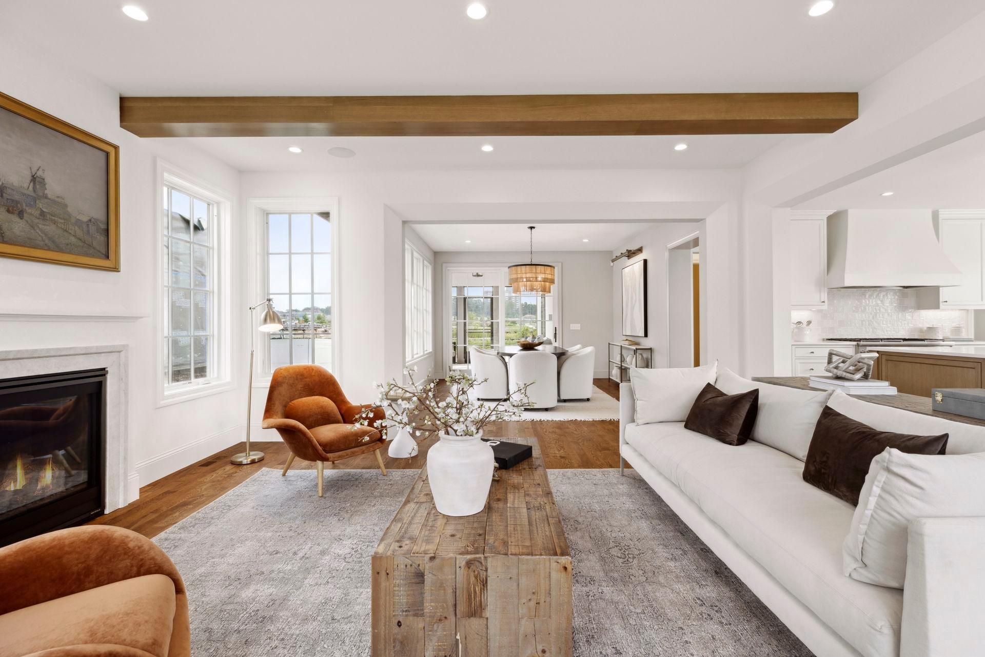 956 Mississippi River Boulevard S