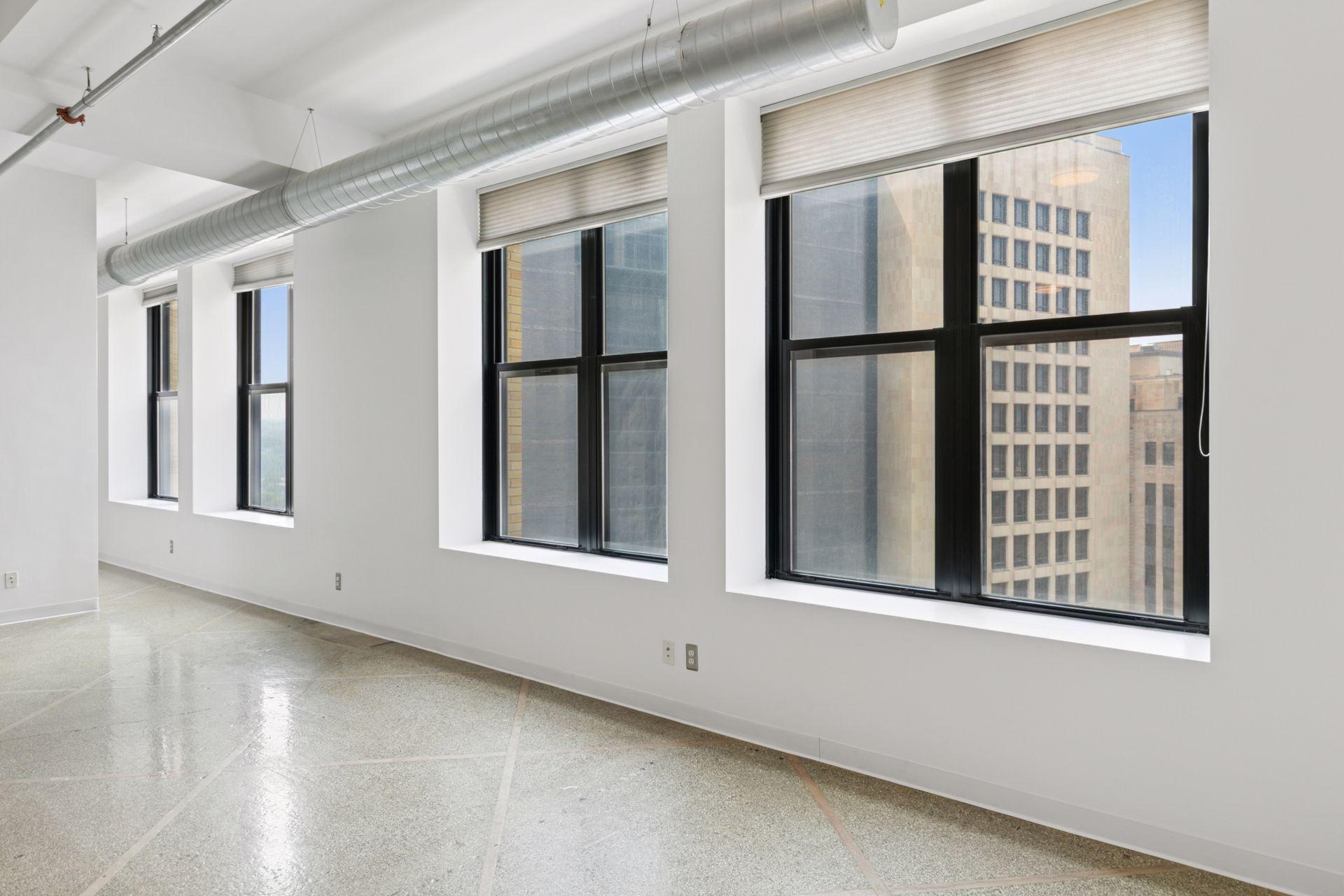 350 Saint Peter Street Unit: 908