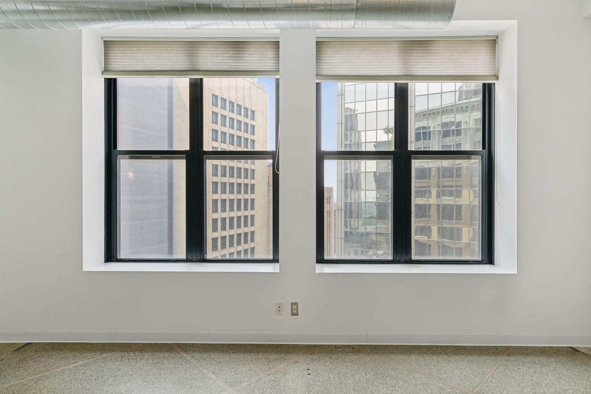 350 Saint Peter Street Unit: 908