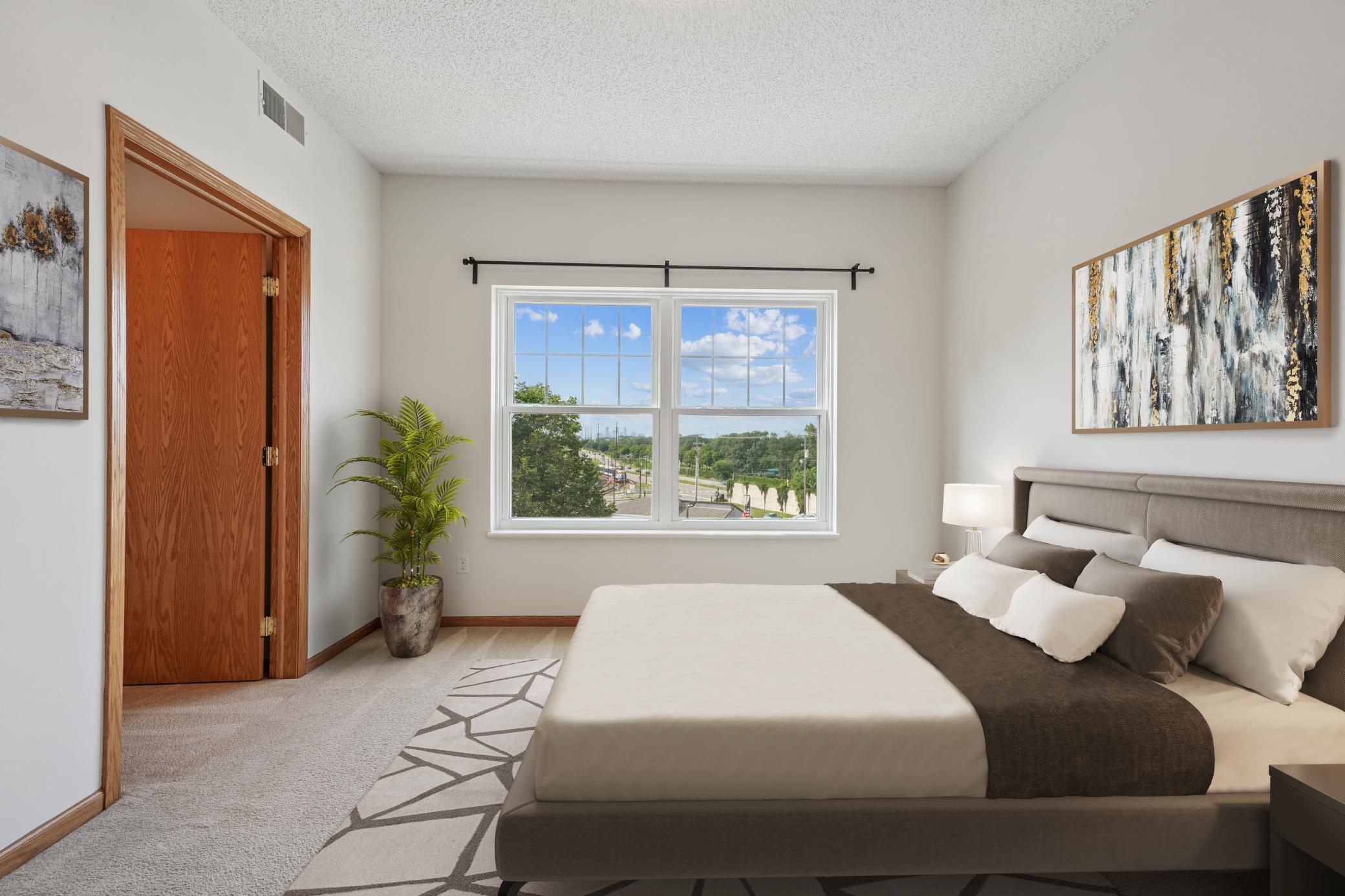 4824 E 53rd Street Unit: 422