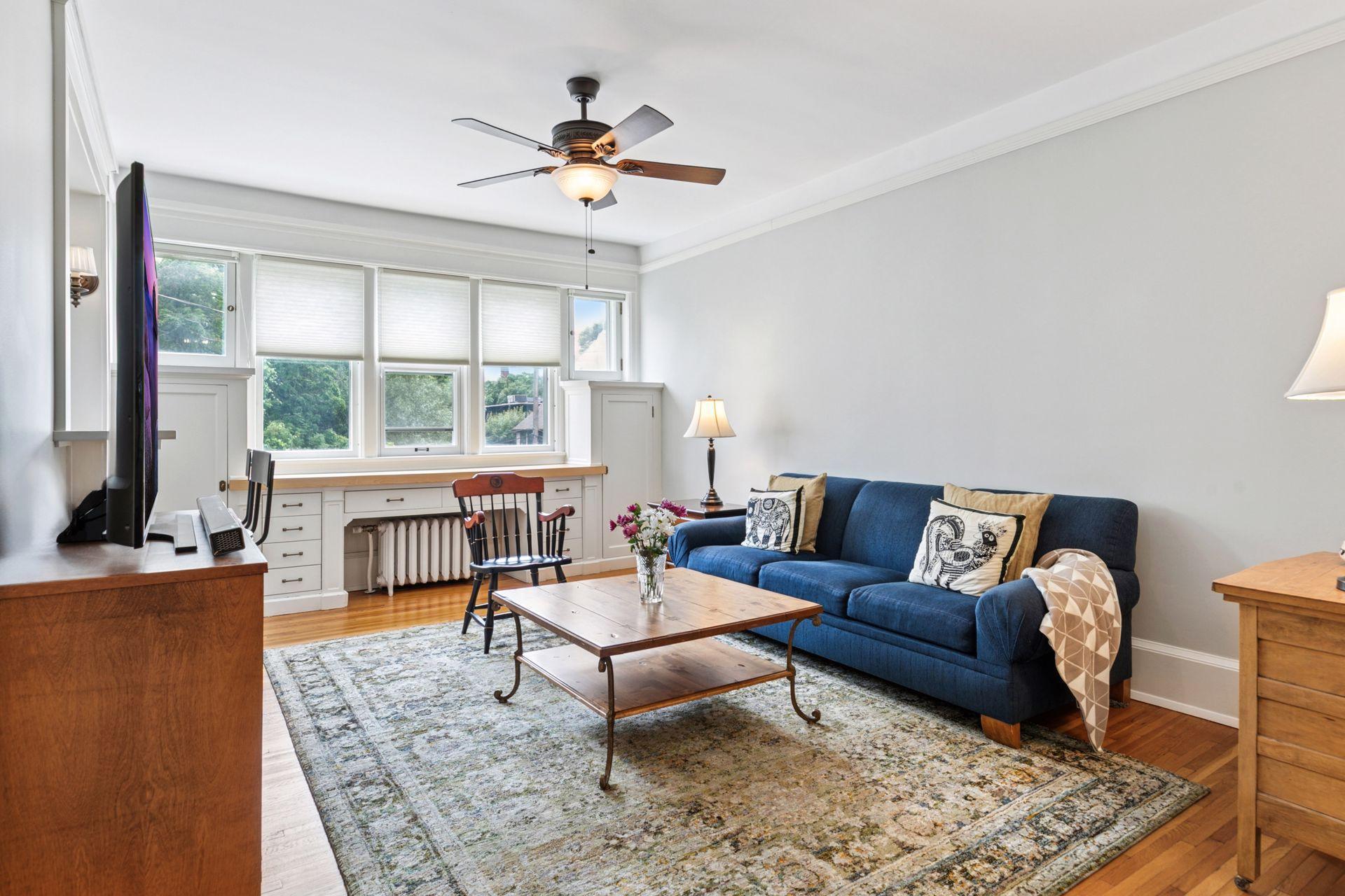 56 Arundel Street Unit: 10