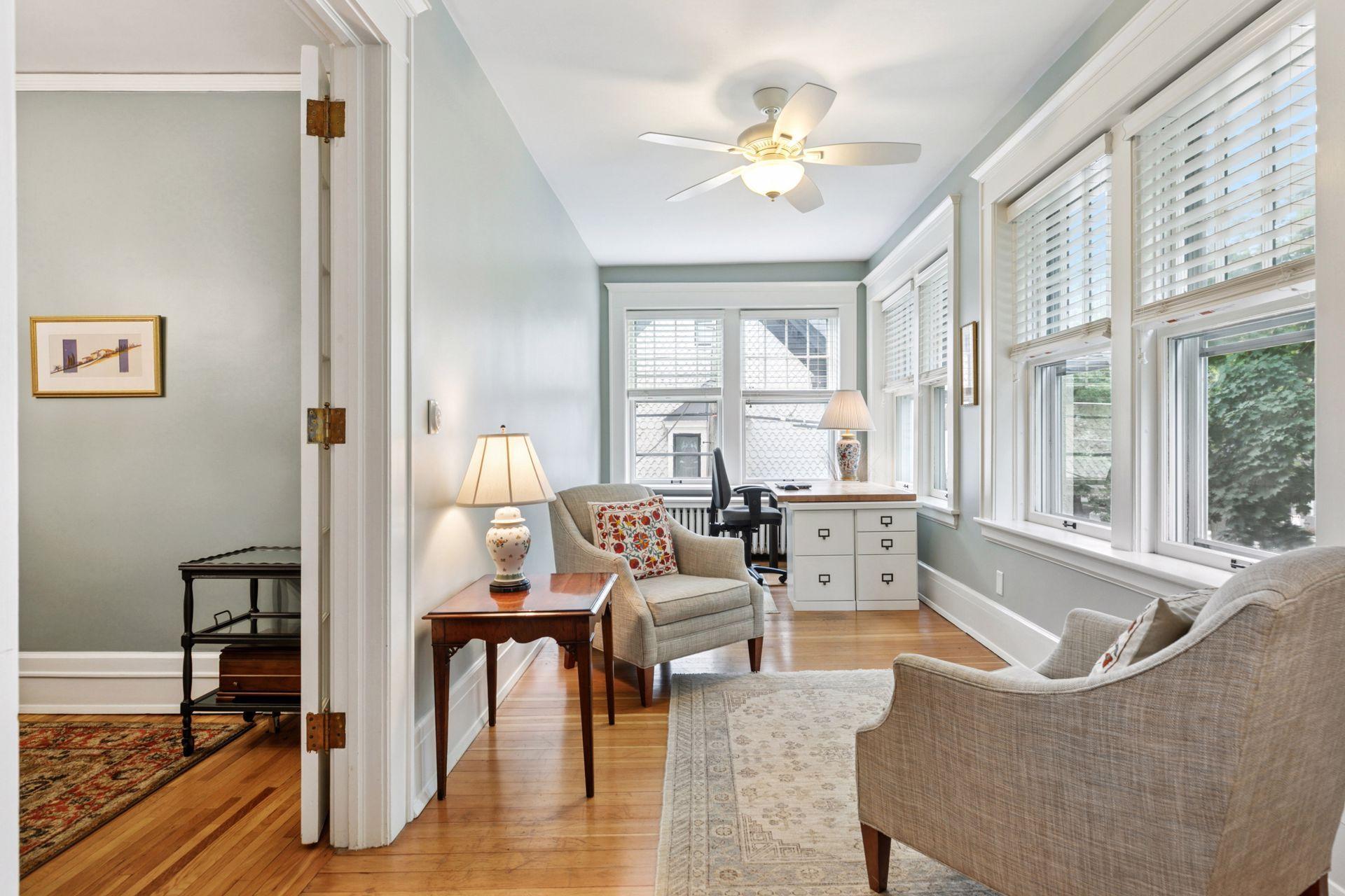 56 Arundel Street Unit: 10