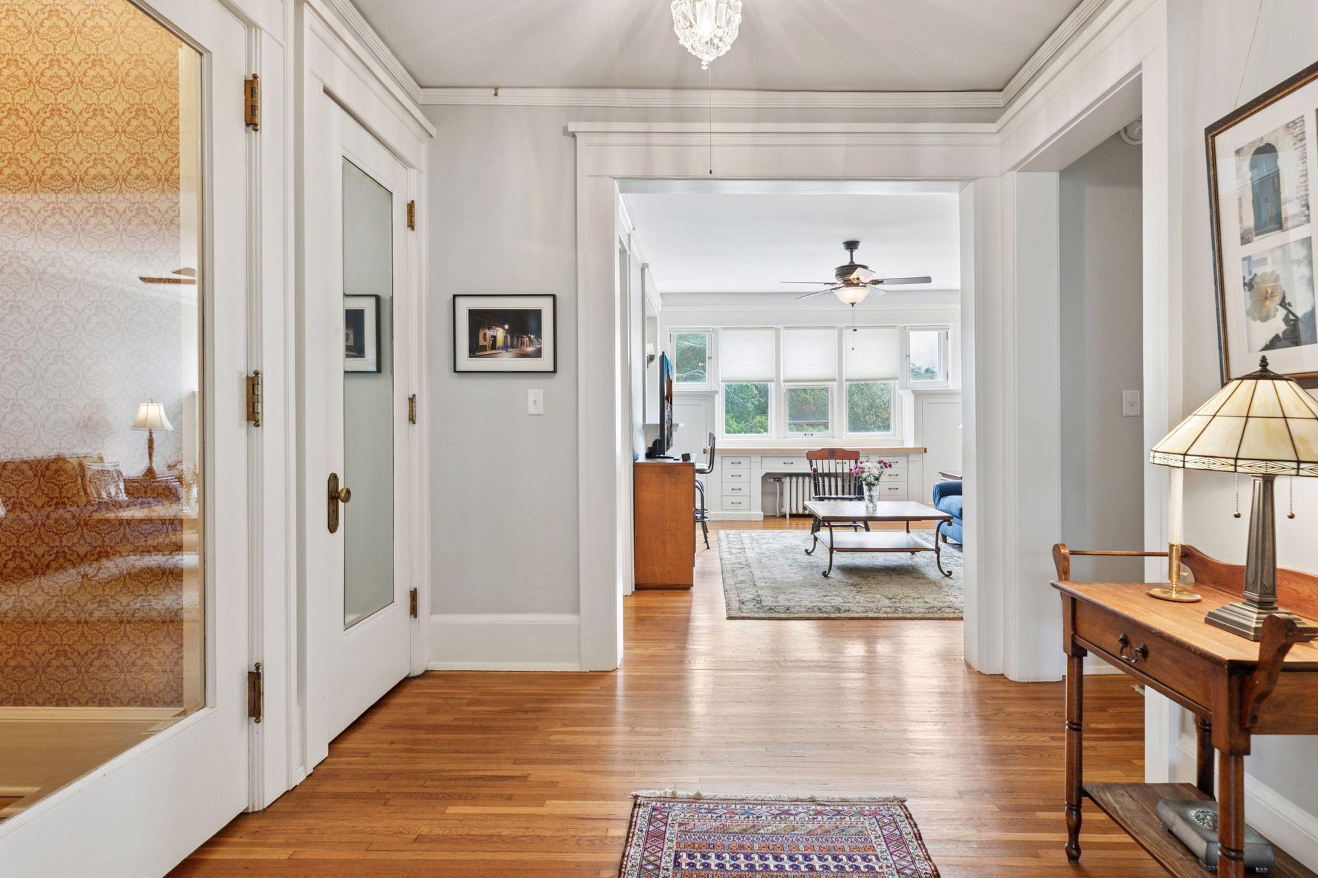 56 Arundel Street Unit: 10