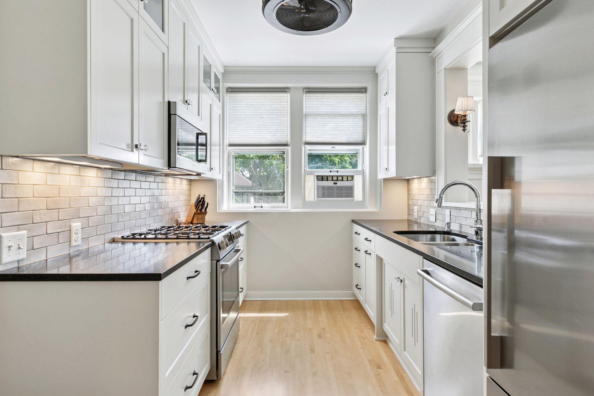 56 Arundel Street Unit: 10