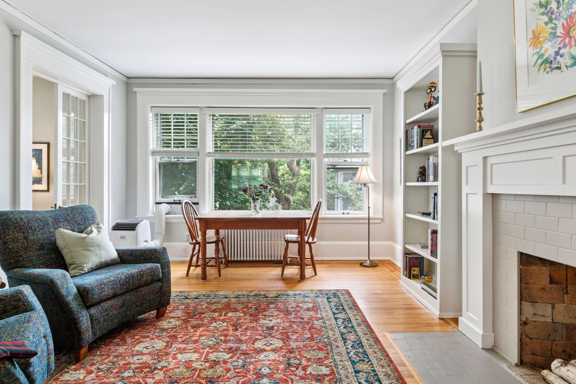 56 Arundel Street Unit: 10