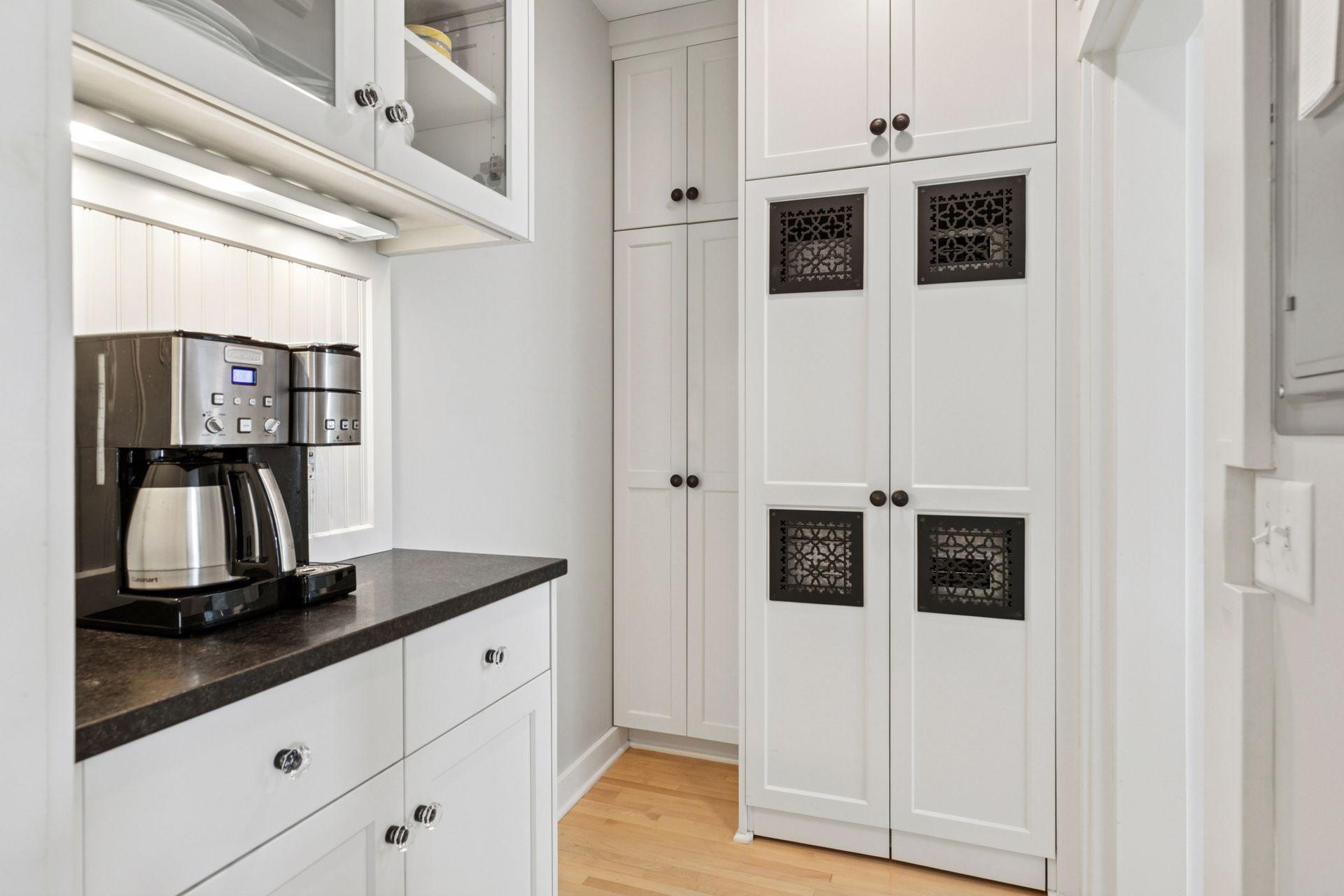 56 Arundel Street Unit: 10