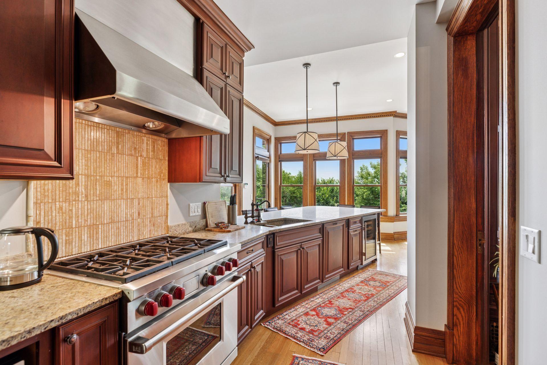 324 Summit Avenue Unit: 101