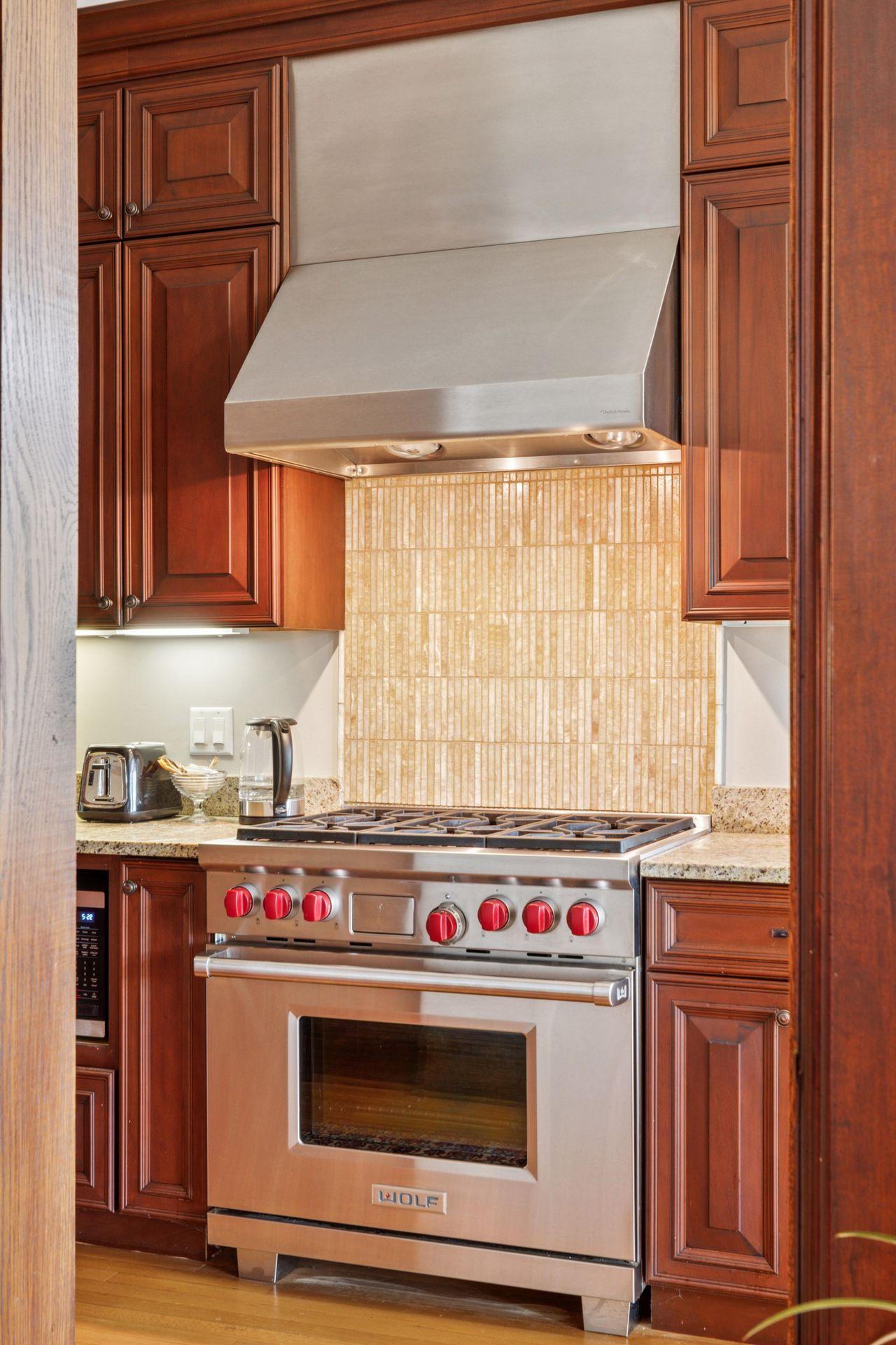 324 Summit Avenue Unit: 101