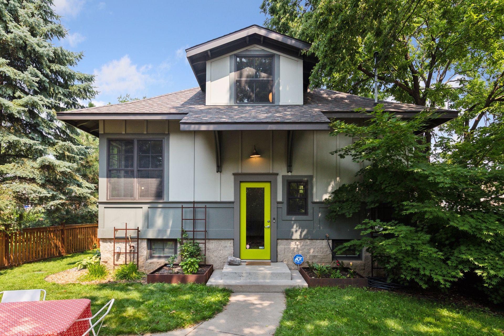 742 Hague Avenue